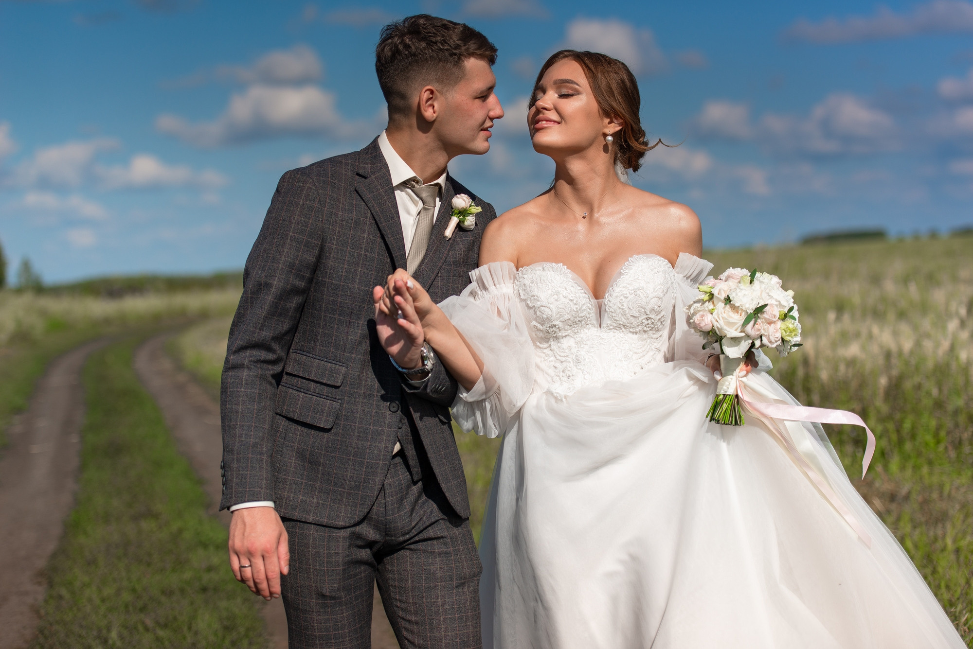 Нижнеомская свадьба. Свадебный и семейный фотограф в Омске Мормулев Михаил