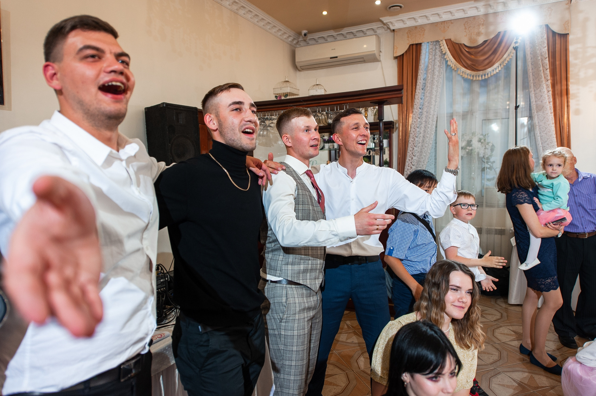 Почти как родные. Свадебный и семейный фотограф в Омске Мормулев Михаил