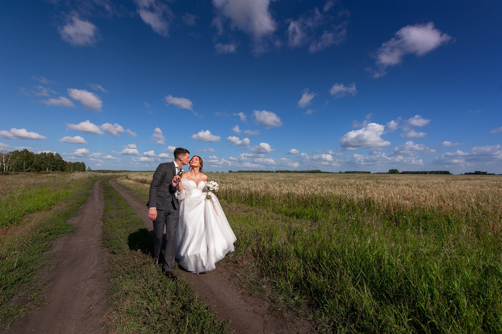 Нижнеомская свадьба. Свадебный и семейный фотограф в Омске Мормулев Михаил