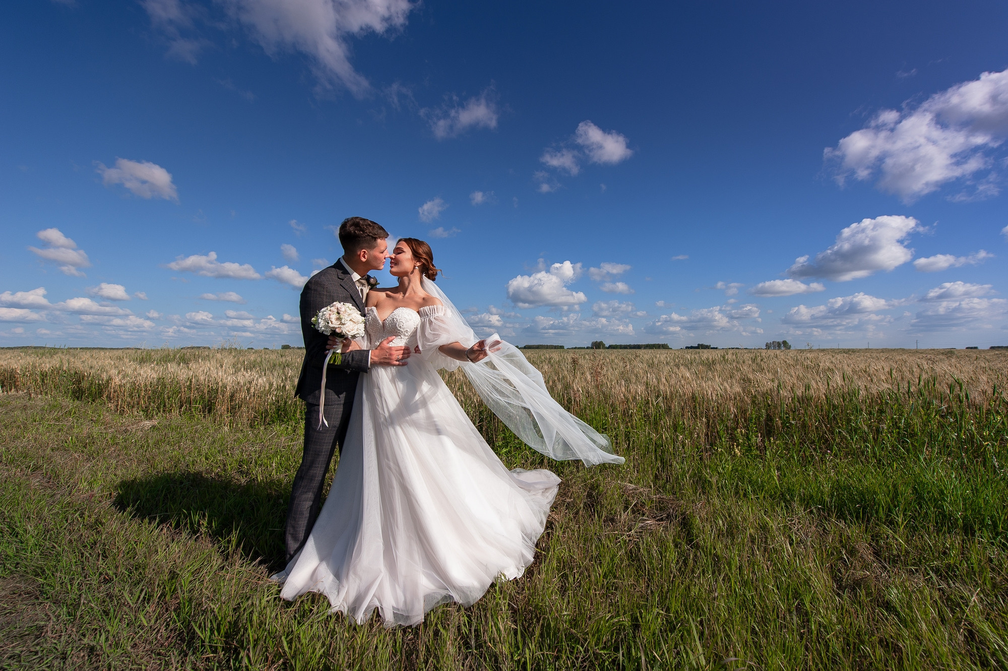 Нижнеомская свадьба. Свадебный и семейный фотограф в Омске Мормулев Михаил