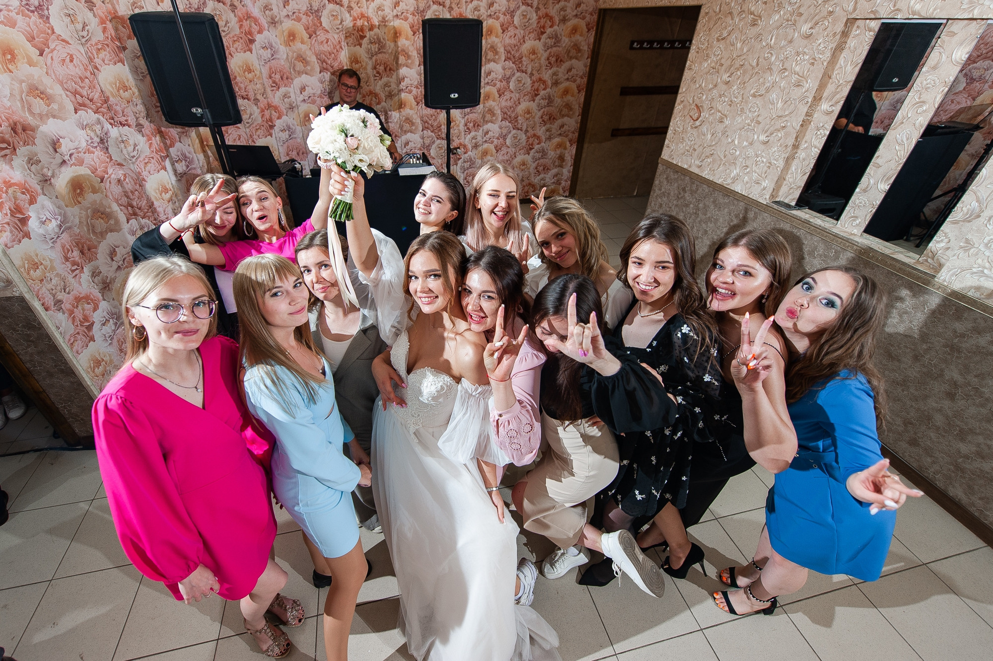 Нижнеомская свадьба. Свадебный и семейный фотограф в Омске Мормулев Михаил