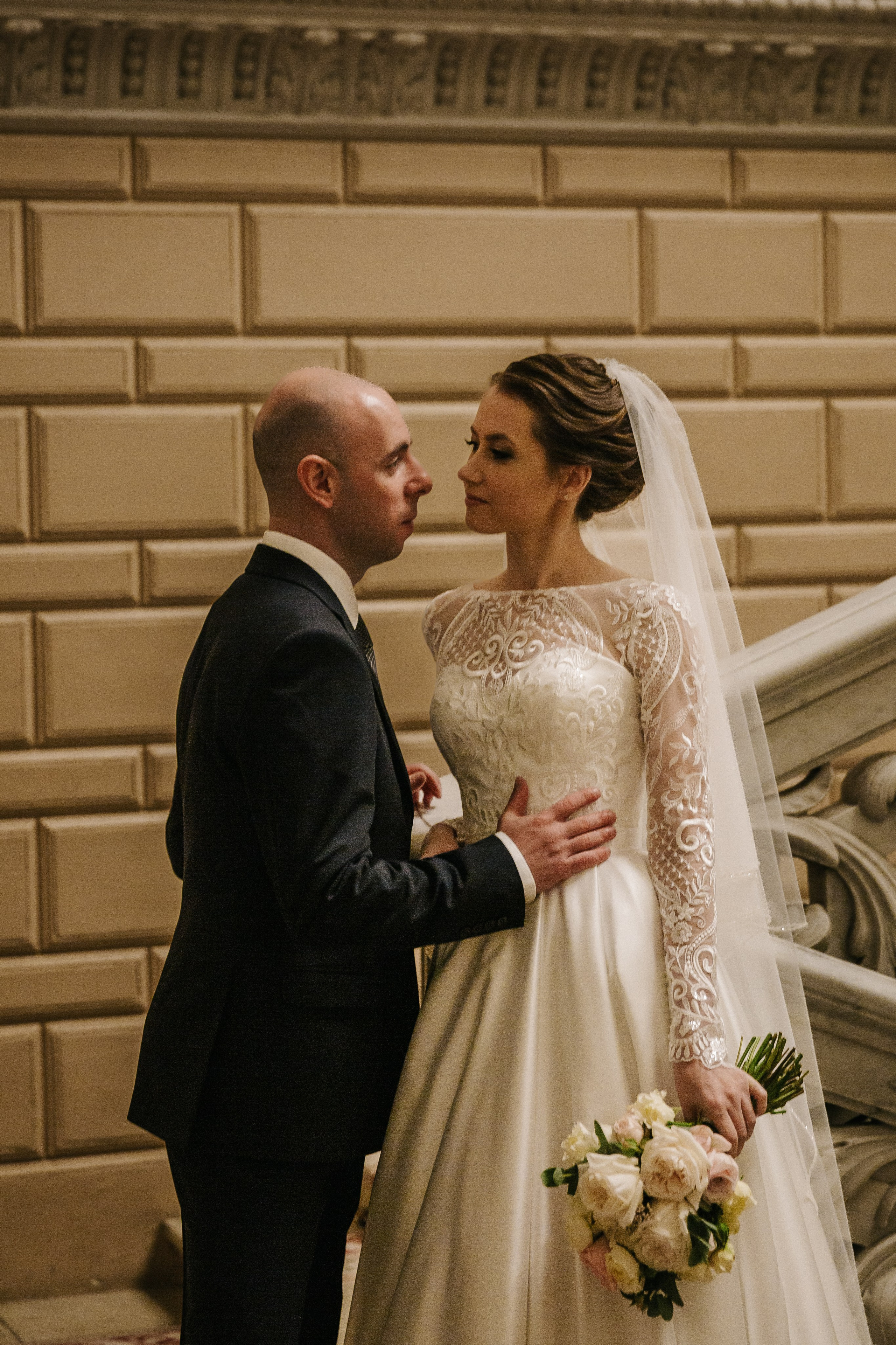 ОКТЯБРЬ | Дворец № 1 Талион, Особняк военного министра. Свадебный фотограф в Санкт-Петербурге Полина Корзухина