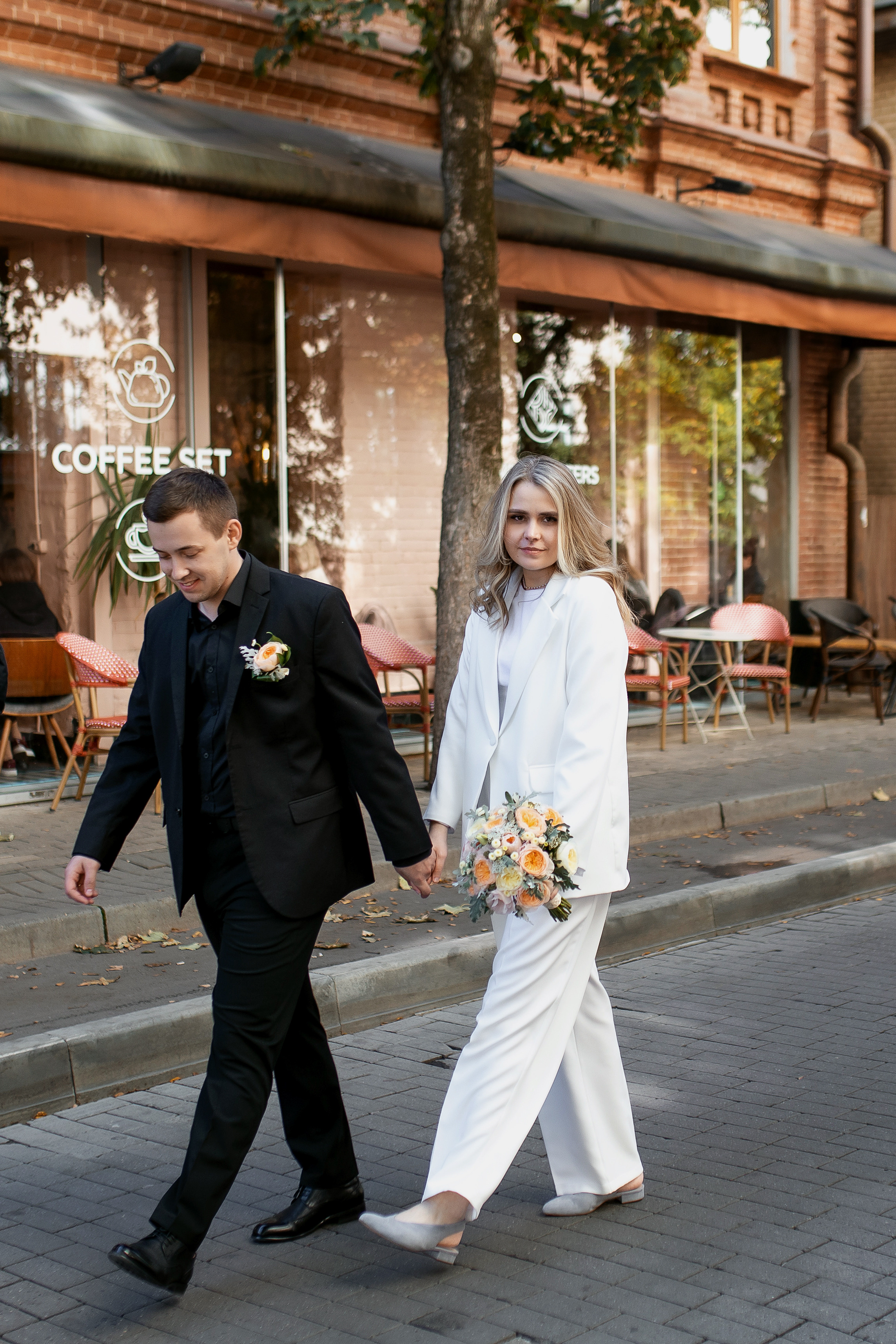 Свадебная прогулка, Ксения и Никита. Фотограф в Краснодаре Баева Кристина