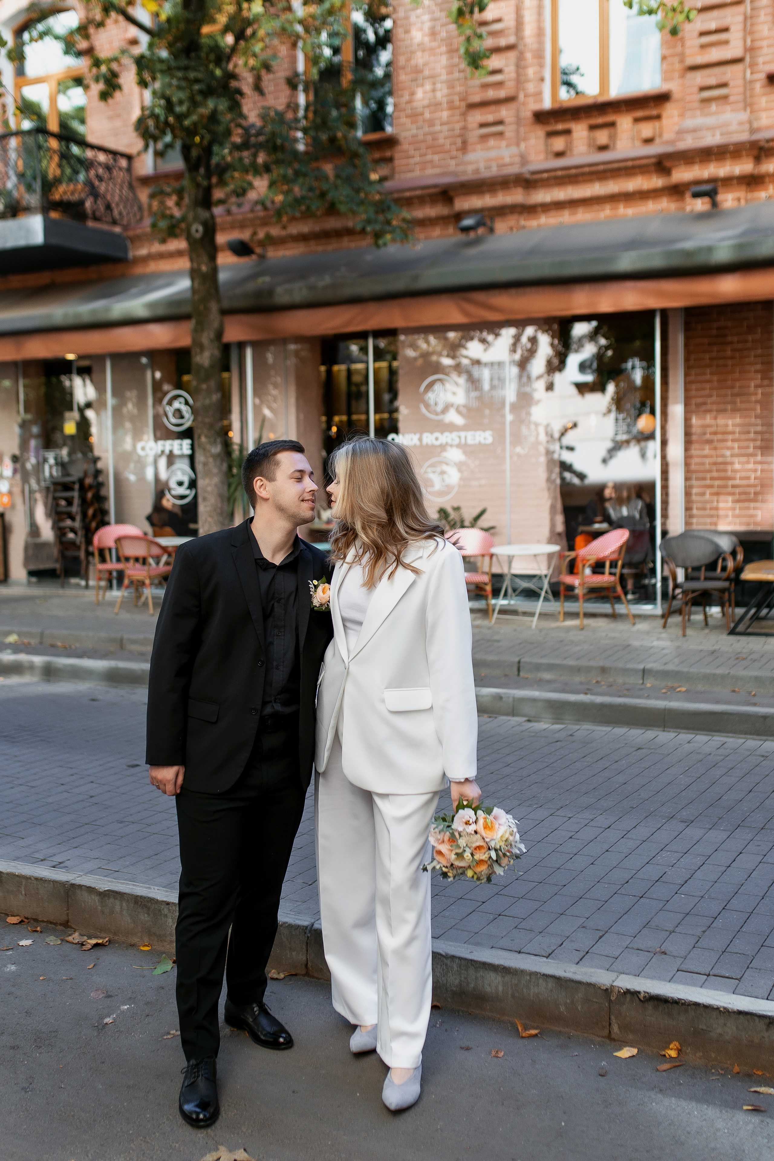 Свадебная прогулка, Ксения и Никита. Фотограф в Краснодаре Баева Кристина