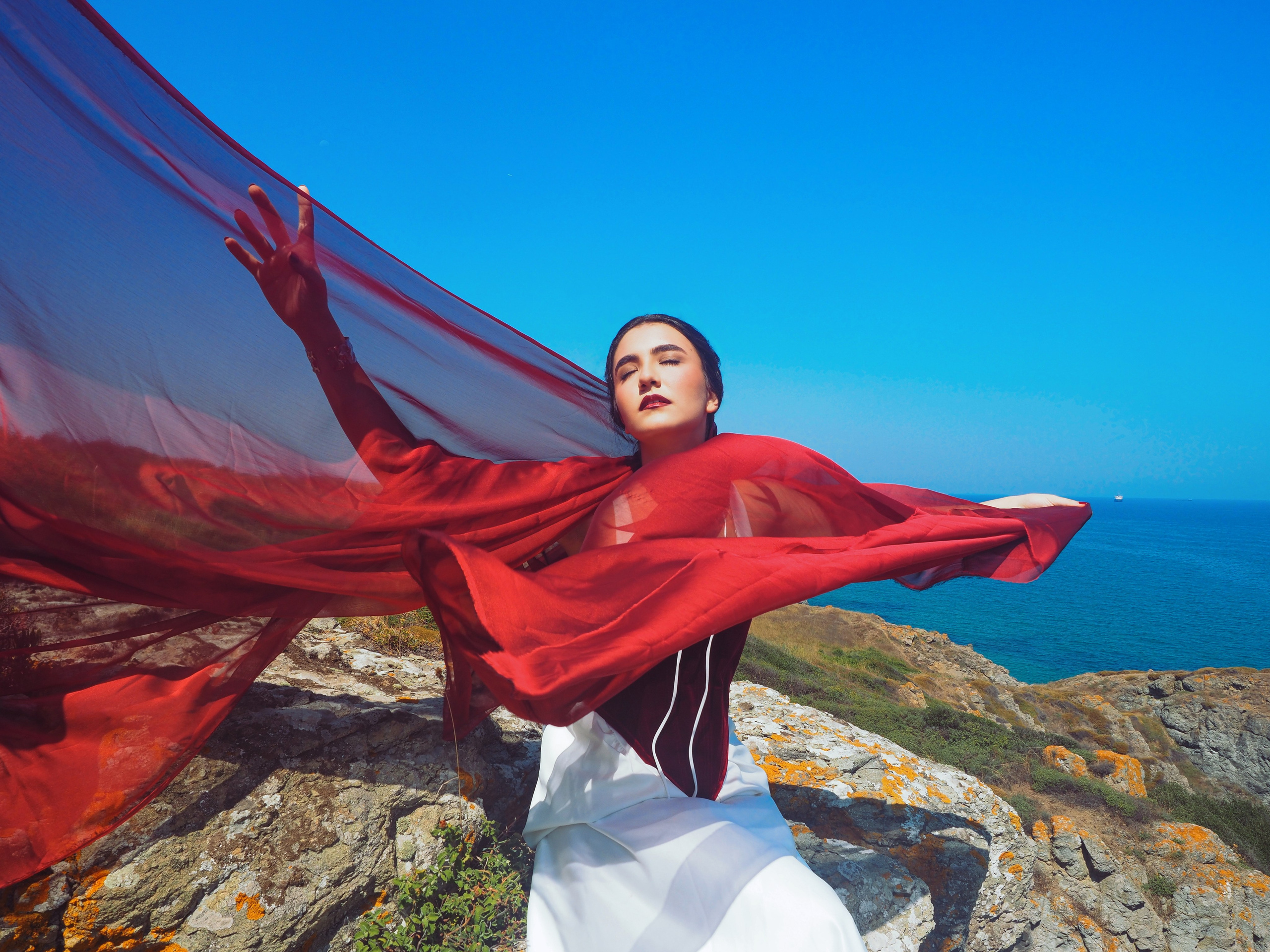 Portfolio of Fashion Photographer in Istanbul Sergio Maiis. Sergio Maiis — Fashion Photographer in Istanbul & Tbilisi | Editorial & Lifestyle Photographer