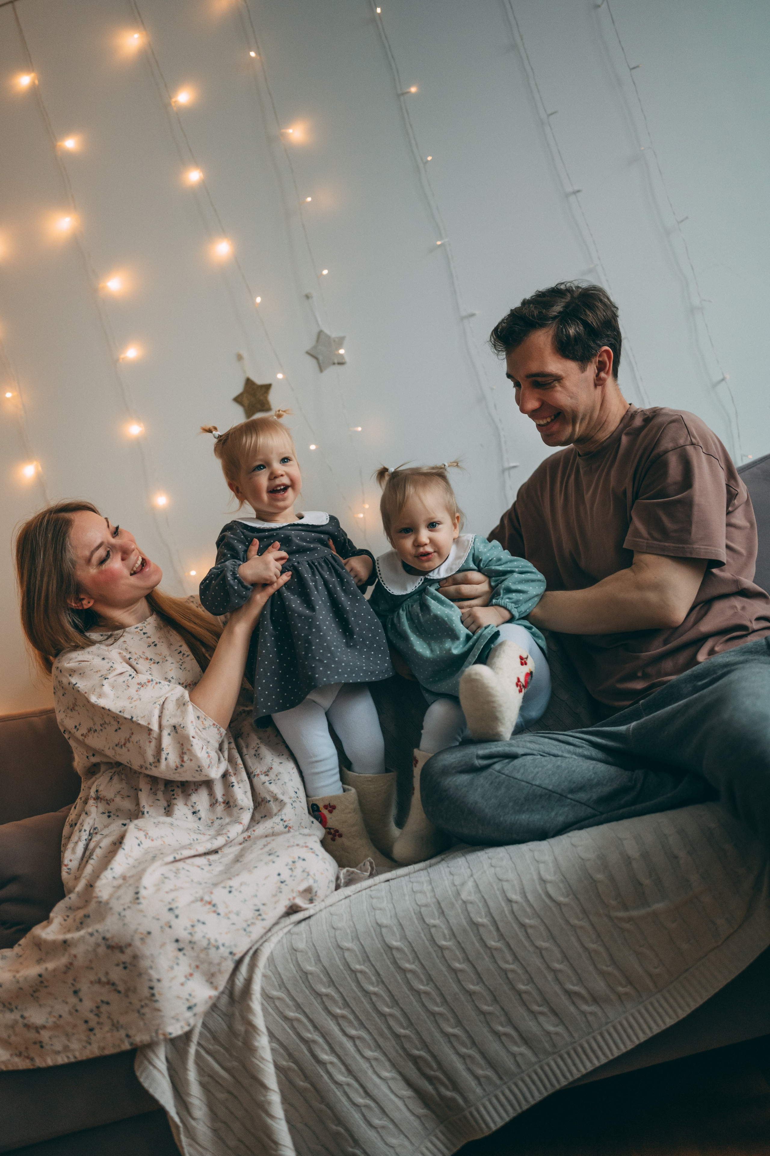 Саша& Марина& Иришка& Анюта. Ярослава Осетрова фотограф — Мск