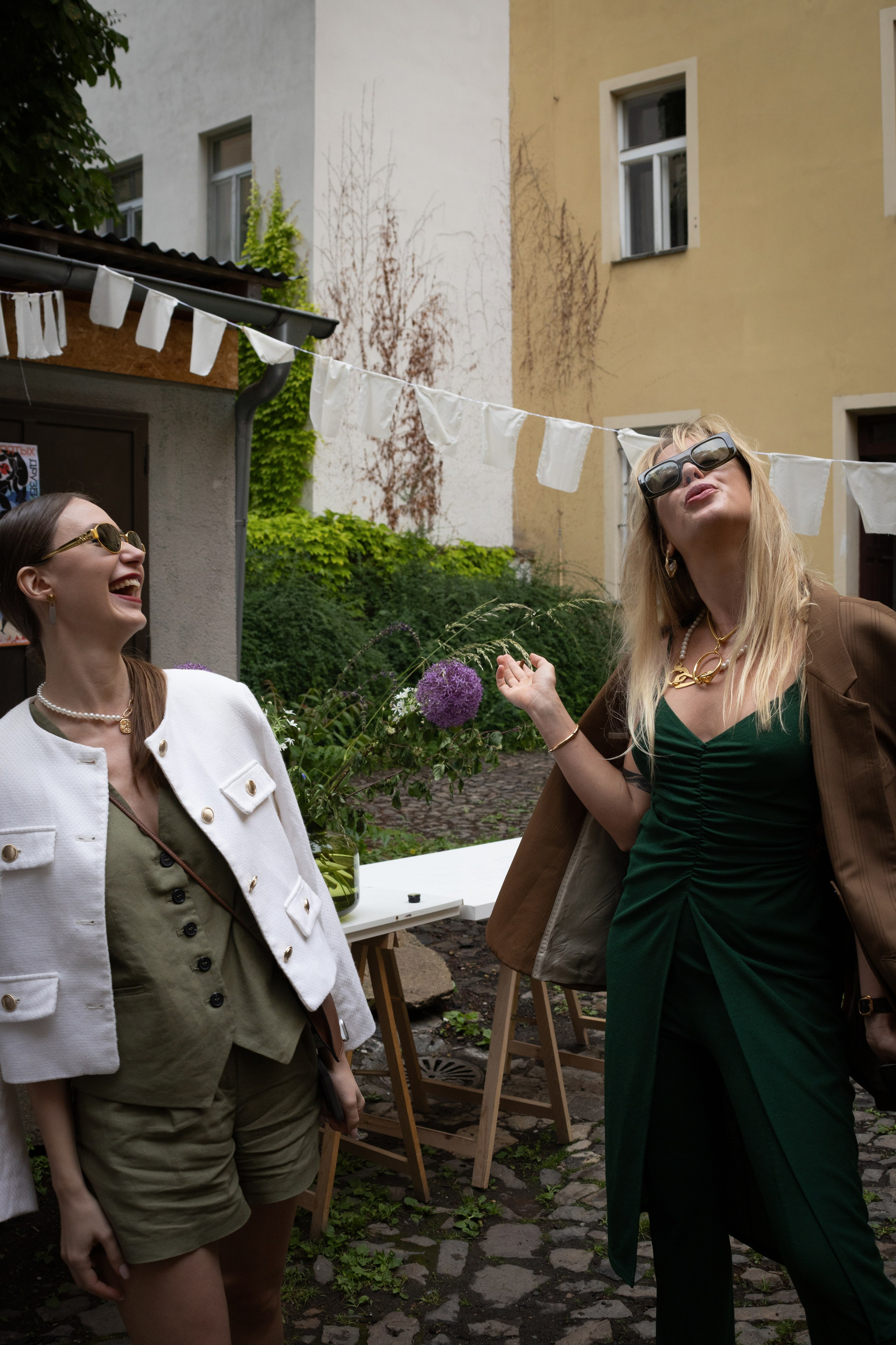 Prague, book presentation. Magic photos