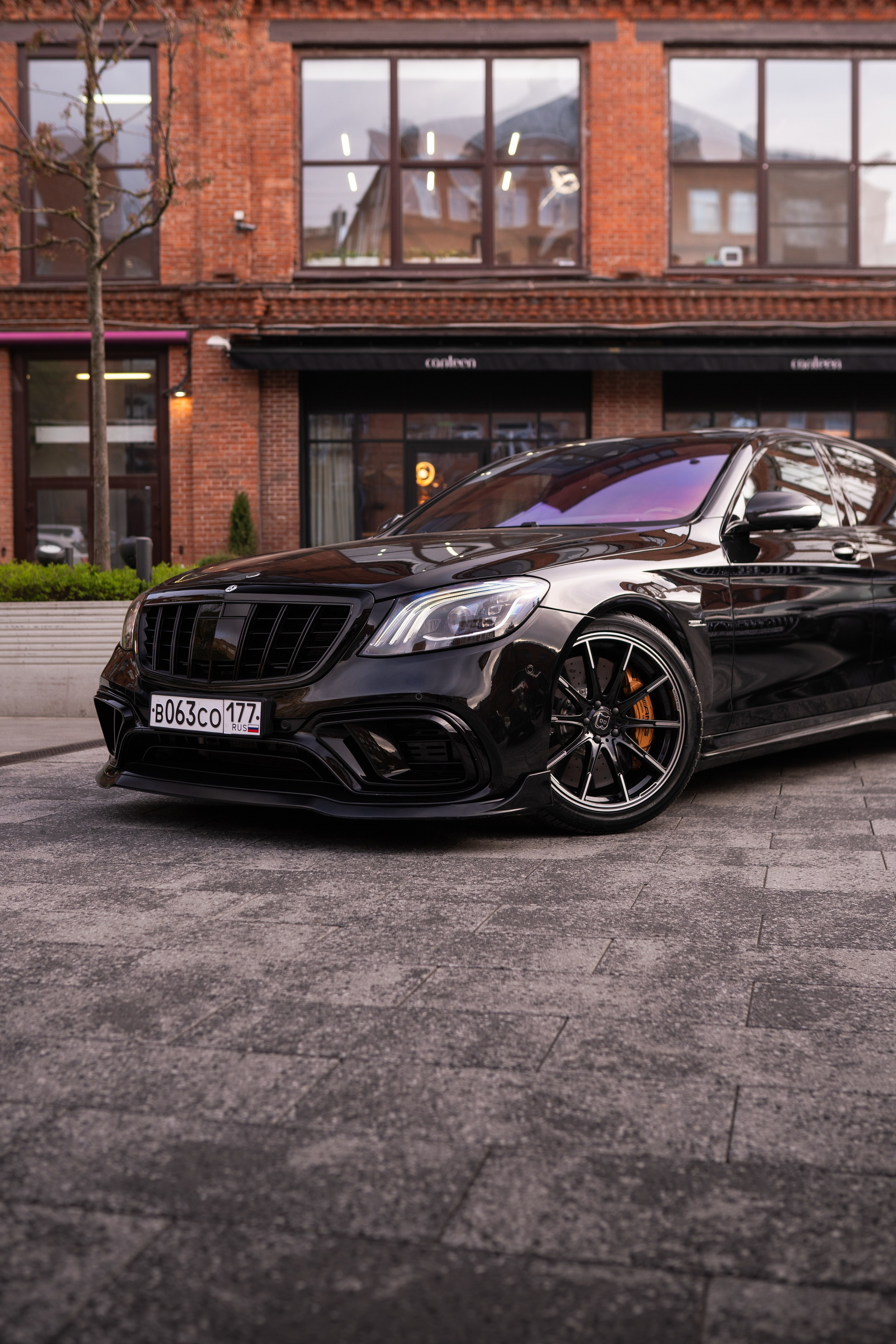 Mercedes Benz S-Class. Mirllaev