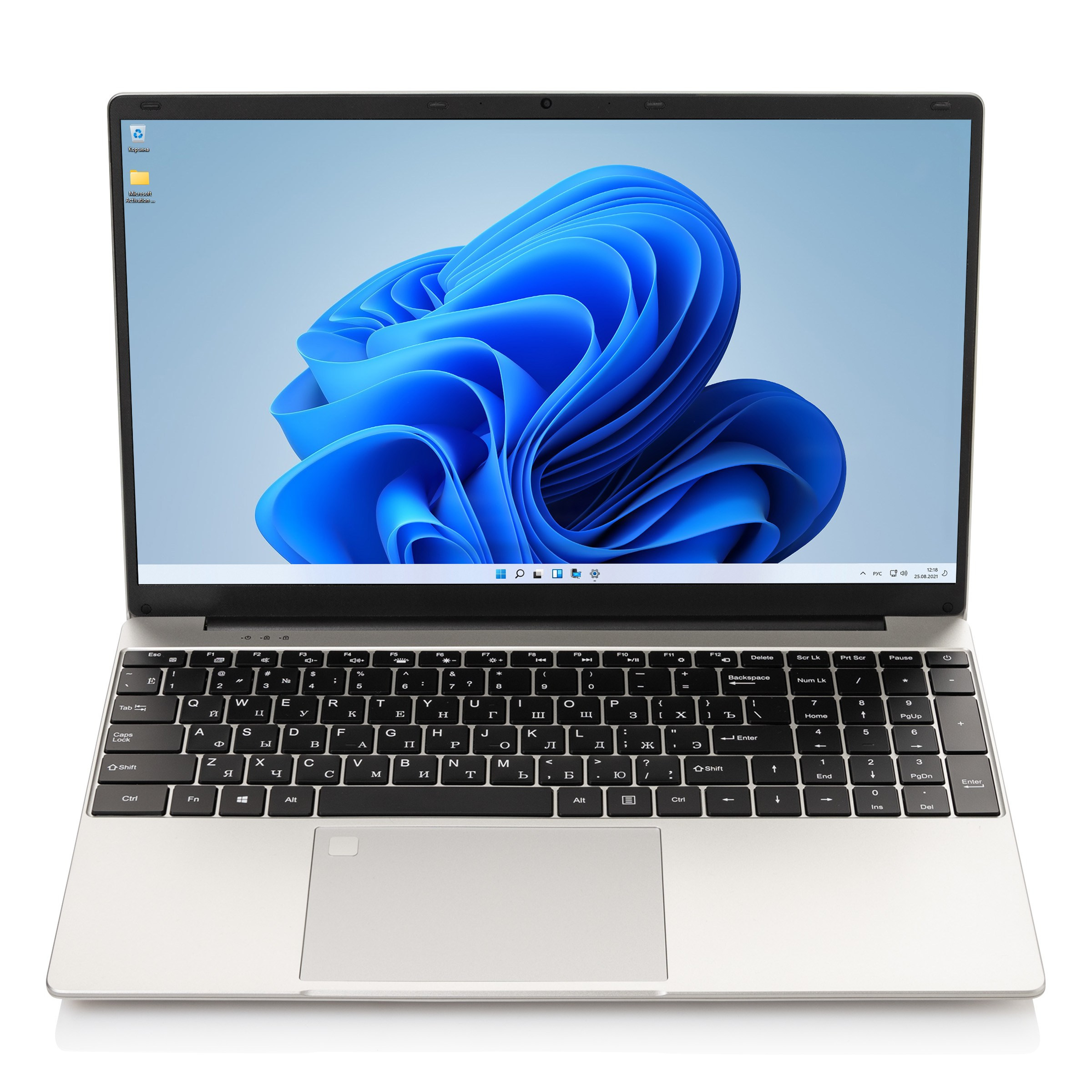 Ноутбук серебристого цвета анфас | Съемка для Wildberries