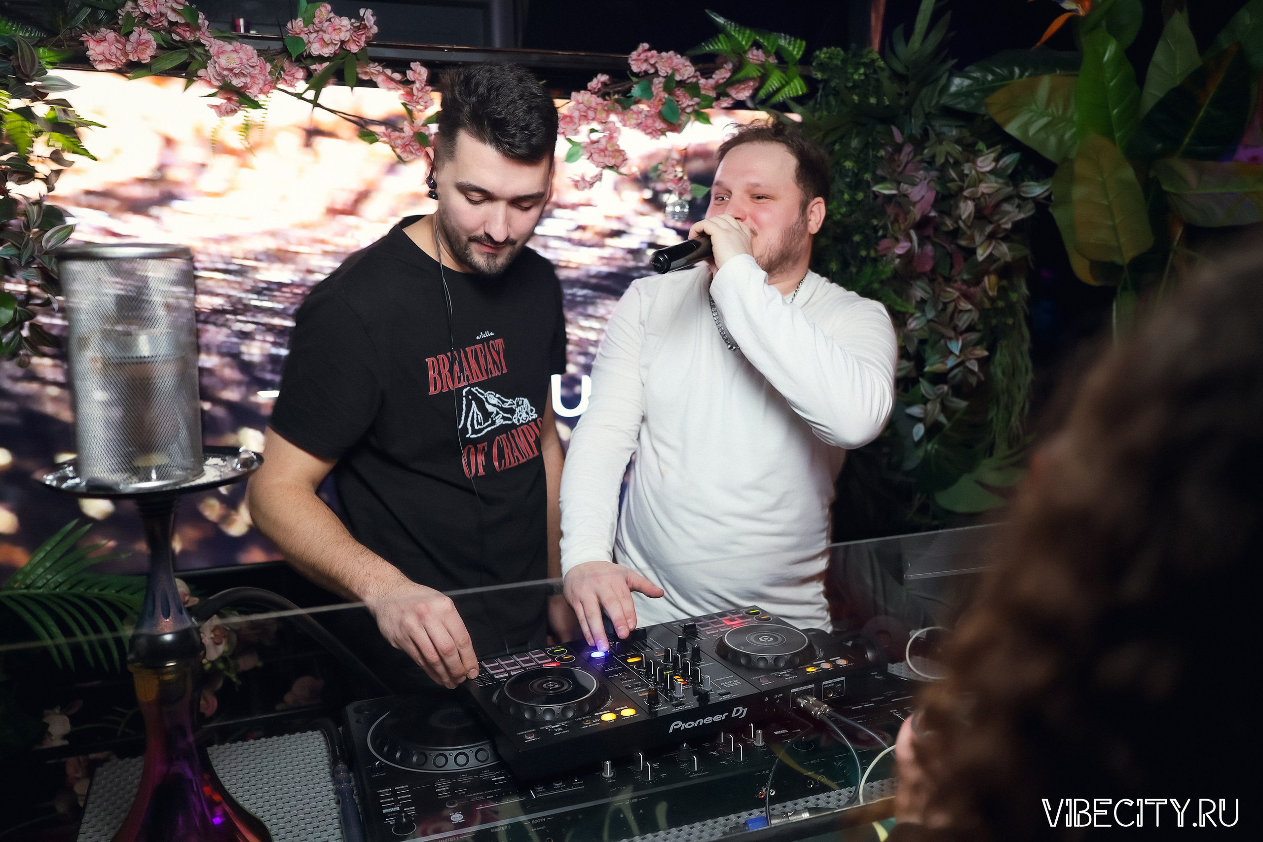 DOUBLE U. VIBECITY.RU Вайб Сити Ру Фоторепортажи Фотоотчеты Калининград