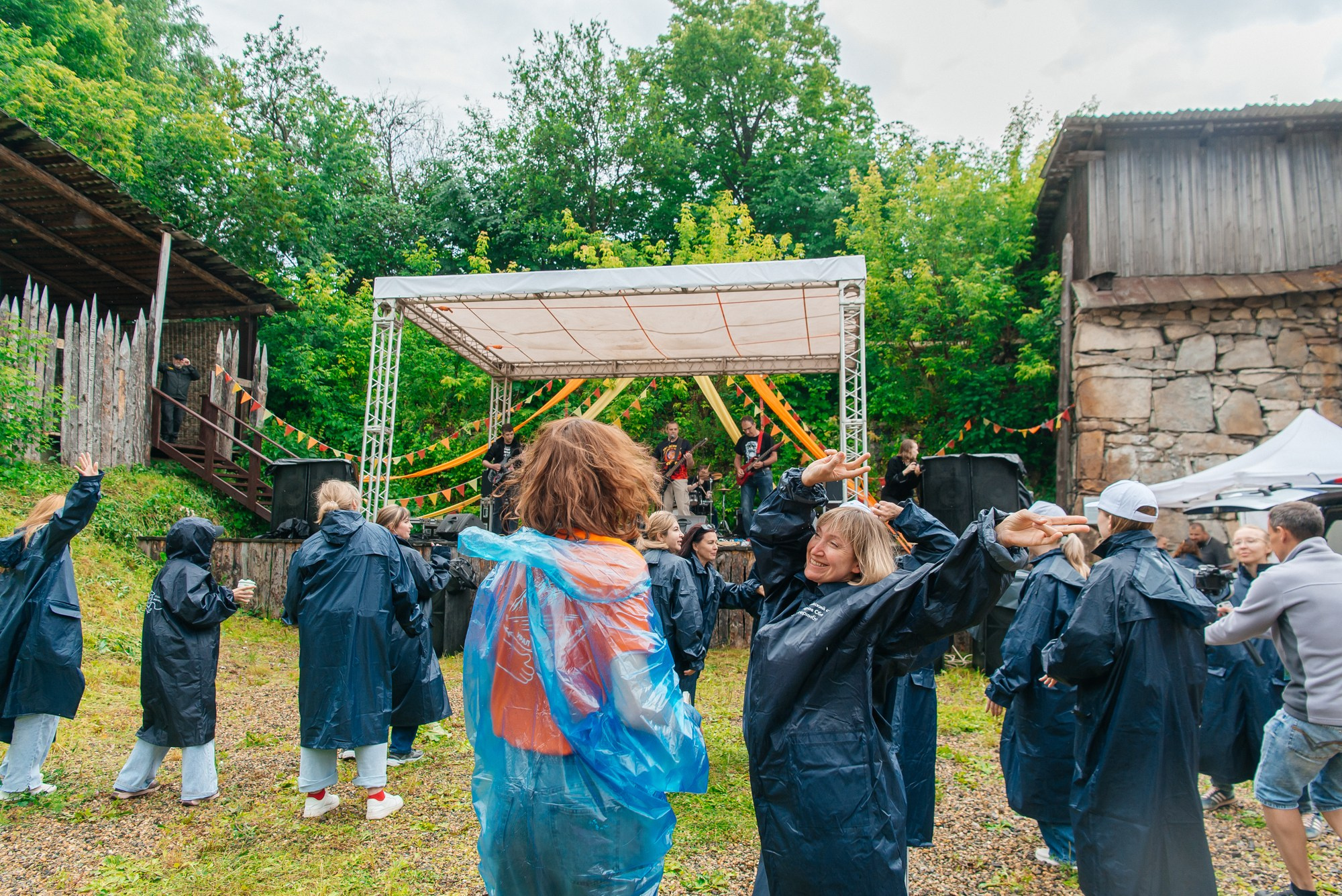 Слёт волонтеров в Черноисточинске. Профессиональный фотограф в Екатеринбурге Ирина Смирнова