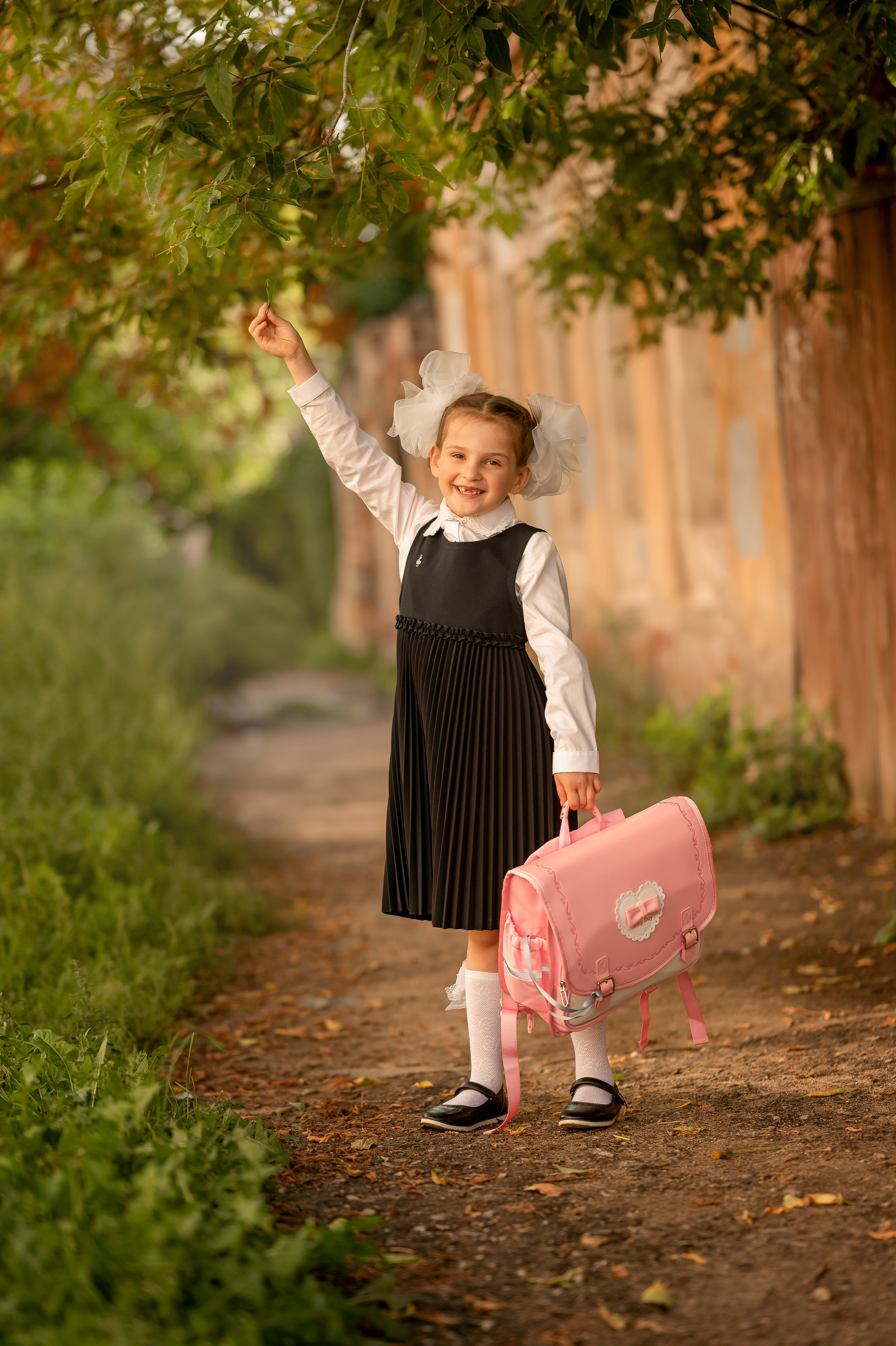 Школьный фотоальбом для младших классов. Фотограф новорождённых, семейный, школьный в городе Калуге Евгения