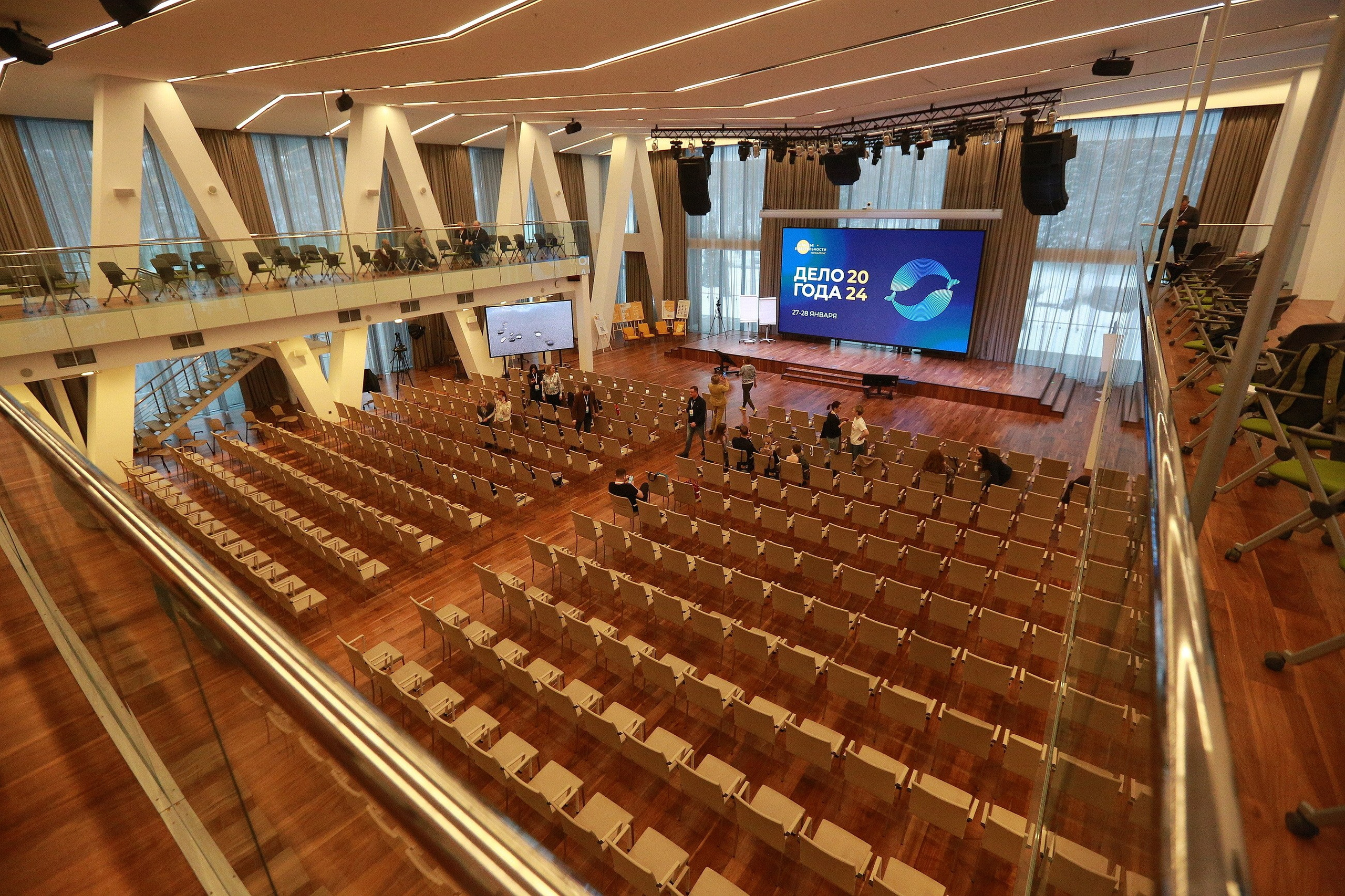 Дело Года 2024. Счастье в деятельности. Проект Филиппа Гузенюка. Фотографирую масштабные события, людей и их истории по всему миру. Константин Трубников