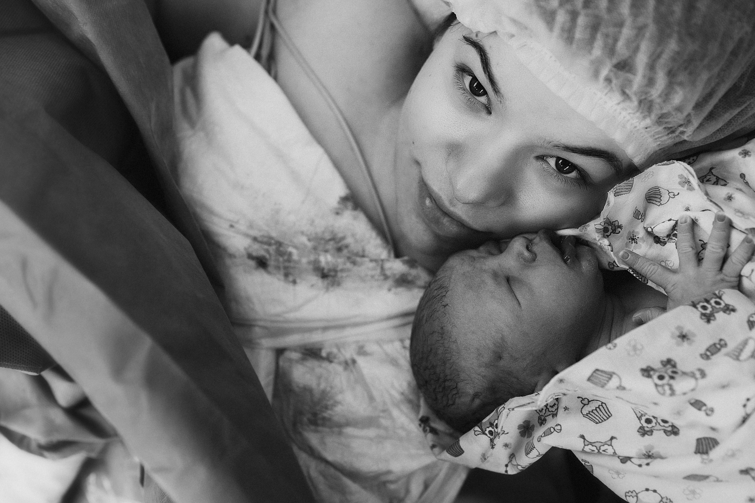 Фотограф на роды в Москве. Фотограф новорожденных в Москве Кристина Левит