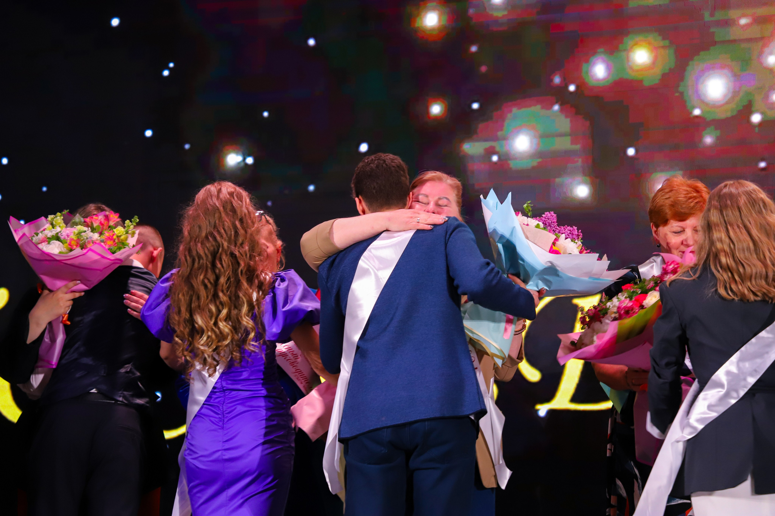 Последние звонки в школе. K-pop (и не только) фотограф в Москве Светлана Полякова