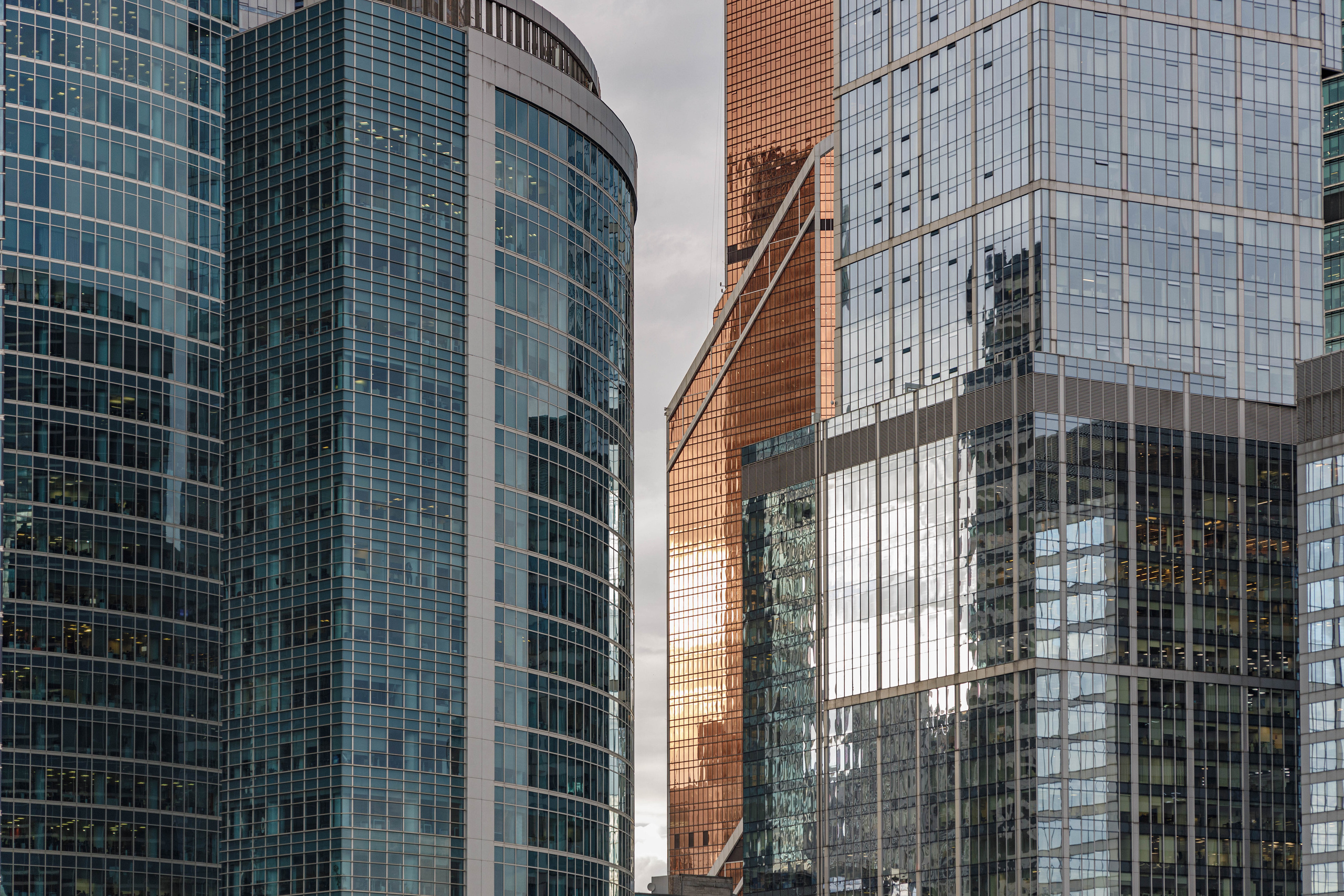Здания современной Москвы. Семейный и детский фотограф в Москве Людмила Степанова