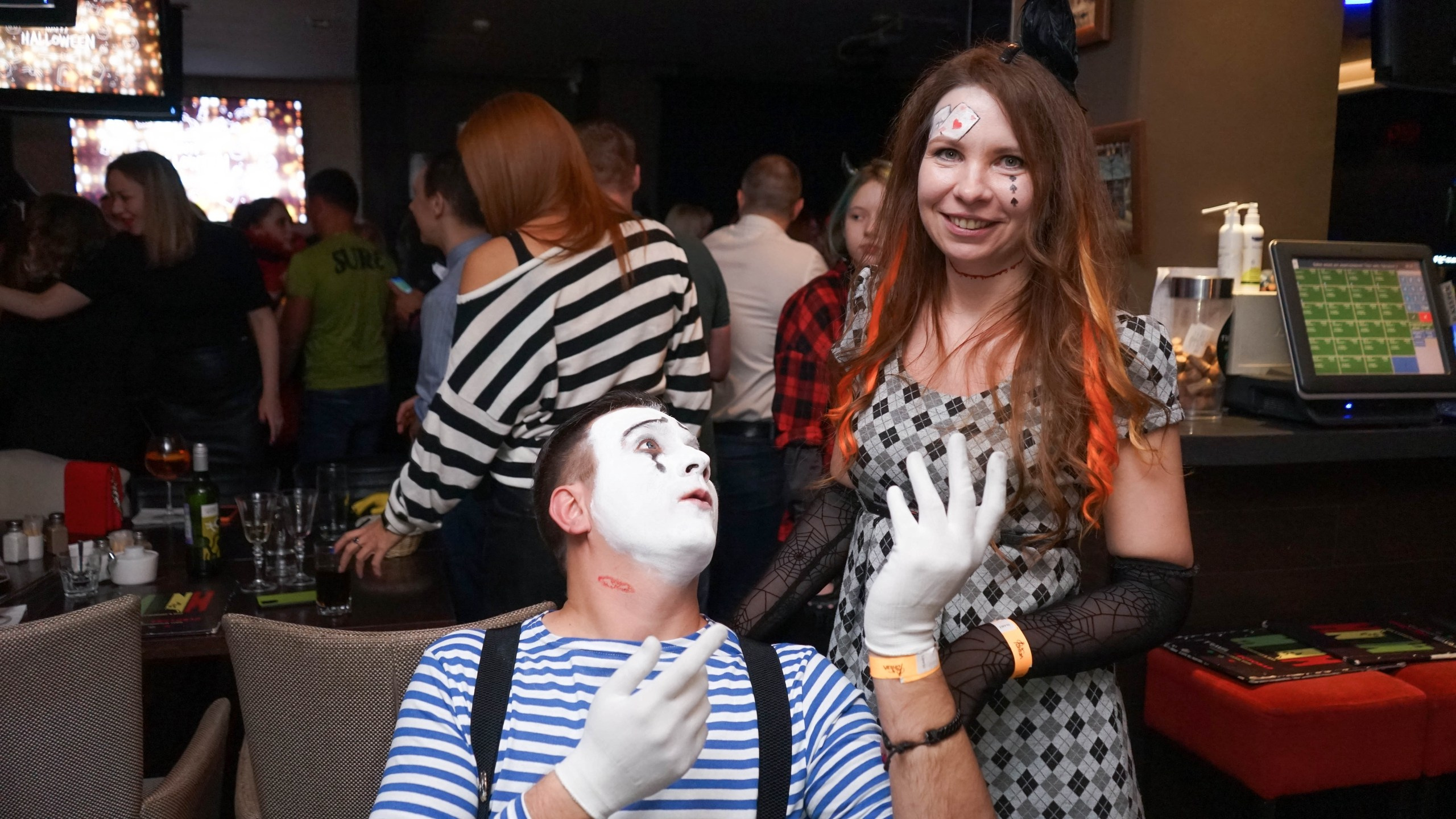 Фандец. Хеллоуиновская клубная вечеринка | 13.11.21. Галерея Фантим