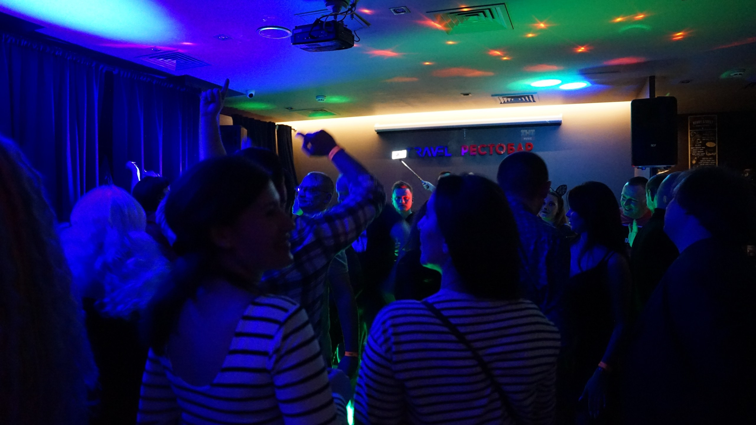 Возвращение зловещих попотрясов. Клубная вечеринка | 28.10.22. Галерея Фантим