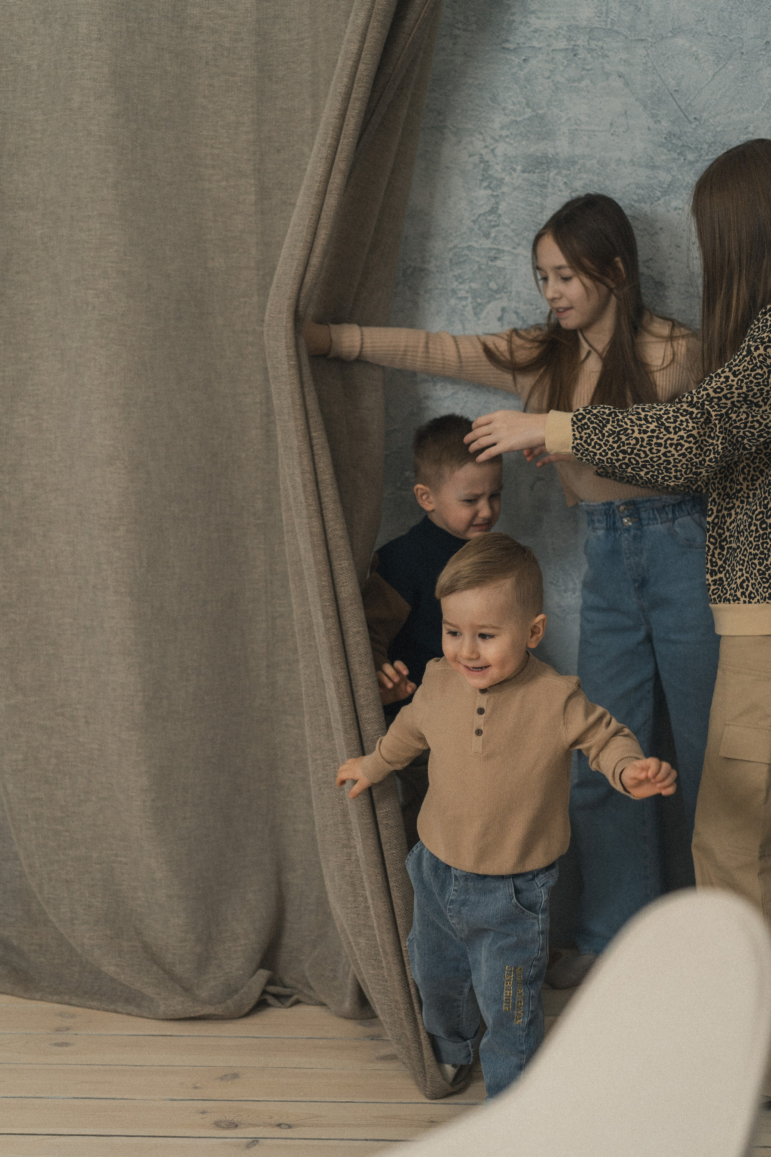 Фотосессия большой семьи. Студия ВиллаНина. Семейный фотограф Екатеринбург Татьяна Девятых