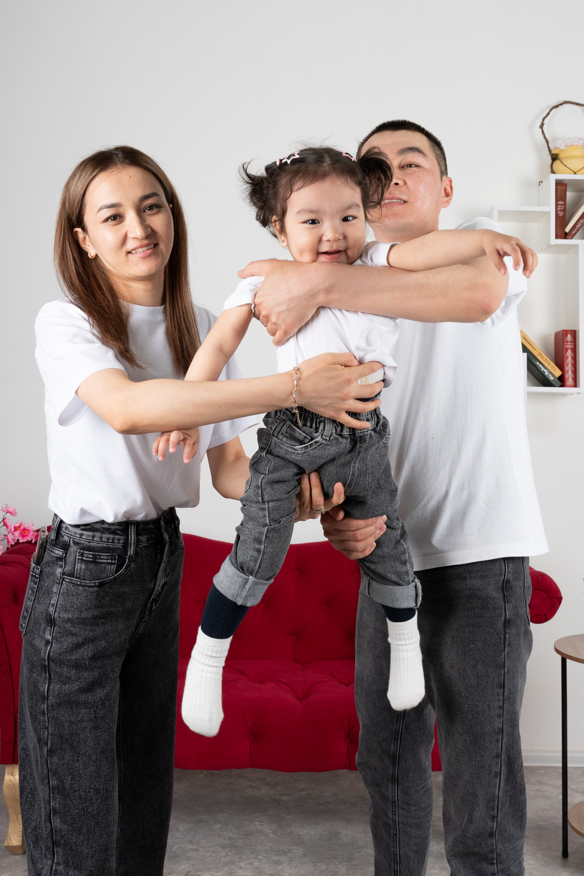 Фотосессия в студии на годик, 2,3 и т.д. Nikolay Serfoord