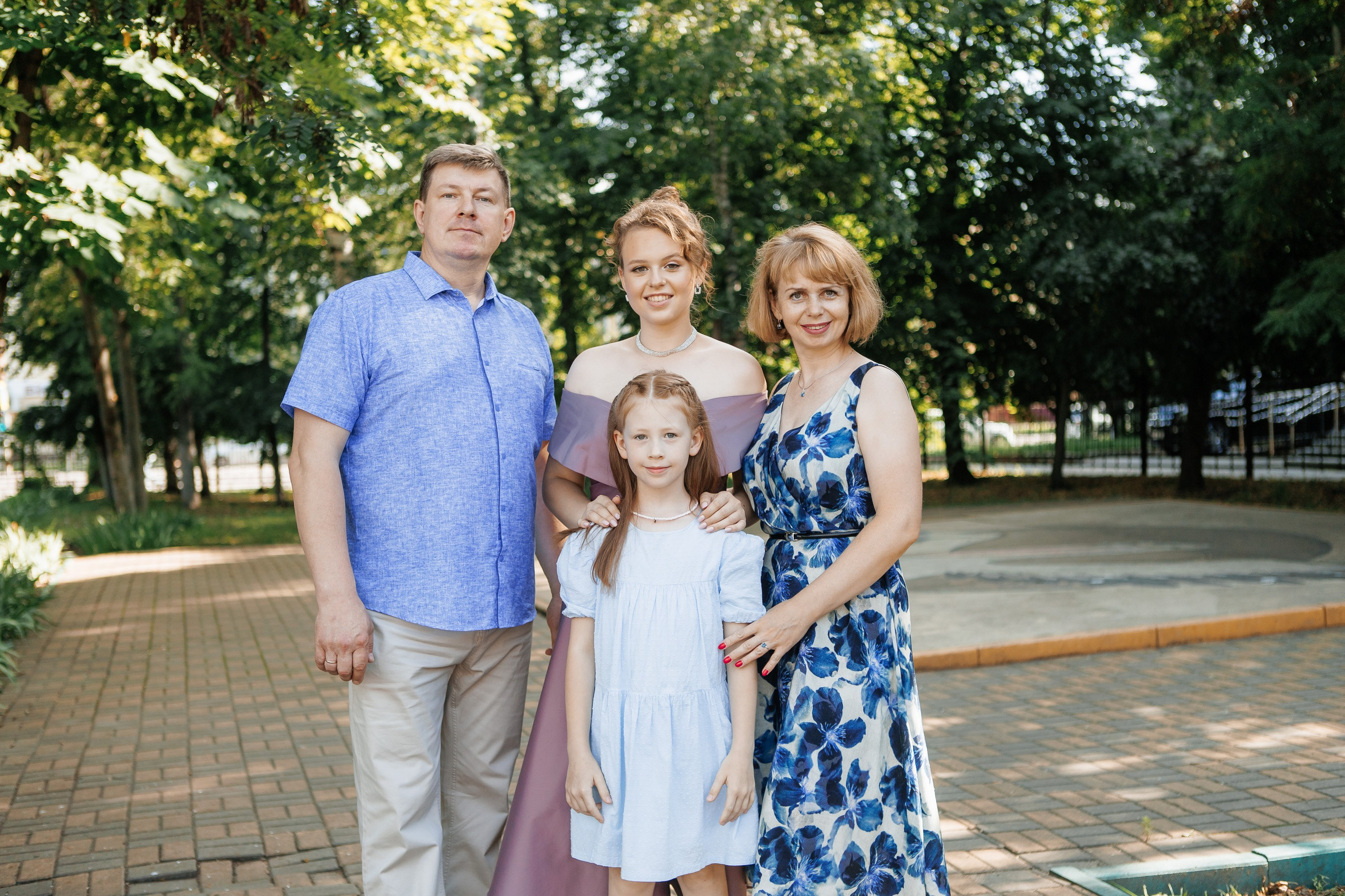 Выпускной Гимназия 12 2024 г. Свадебный и портретный Фотограф в Липецке Дмитрий Котюков