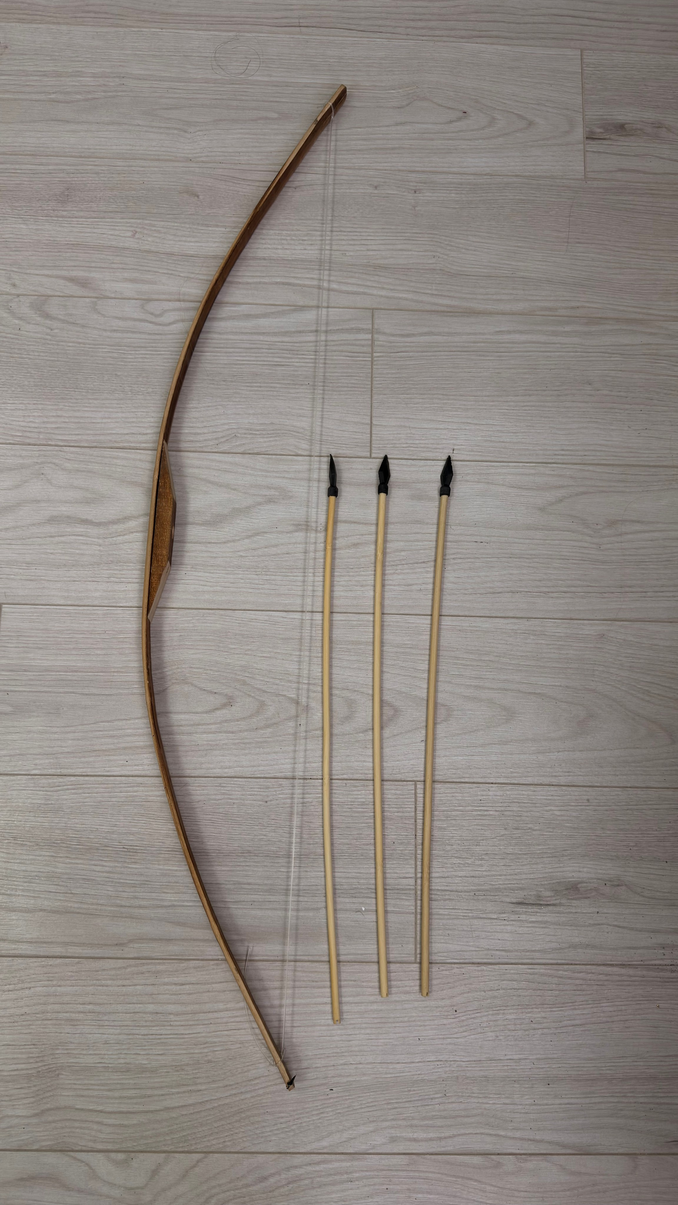 Оружейная в аренду. Аренда костюмов, платьев и реквизита для фотосессий на Камчатке