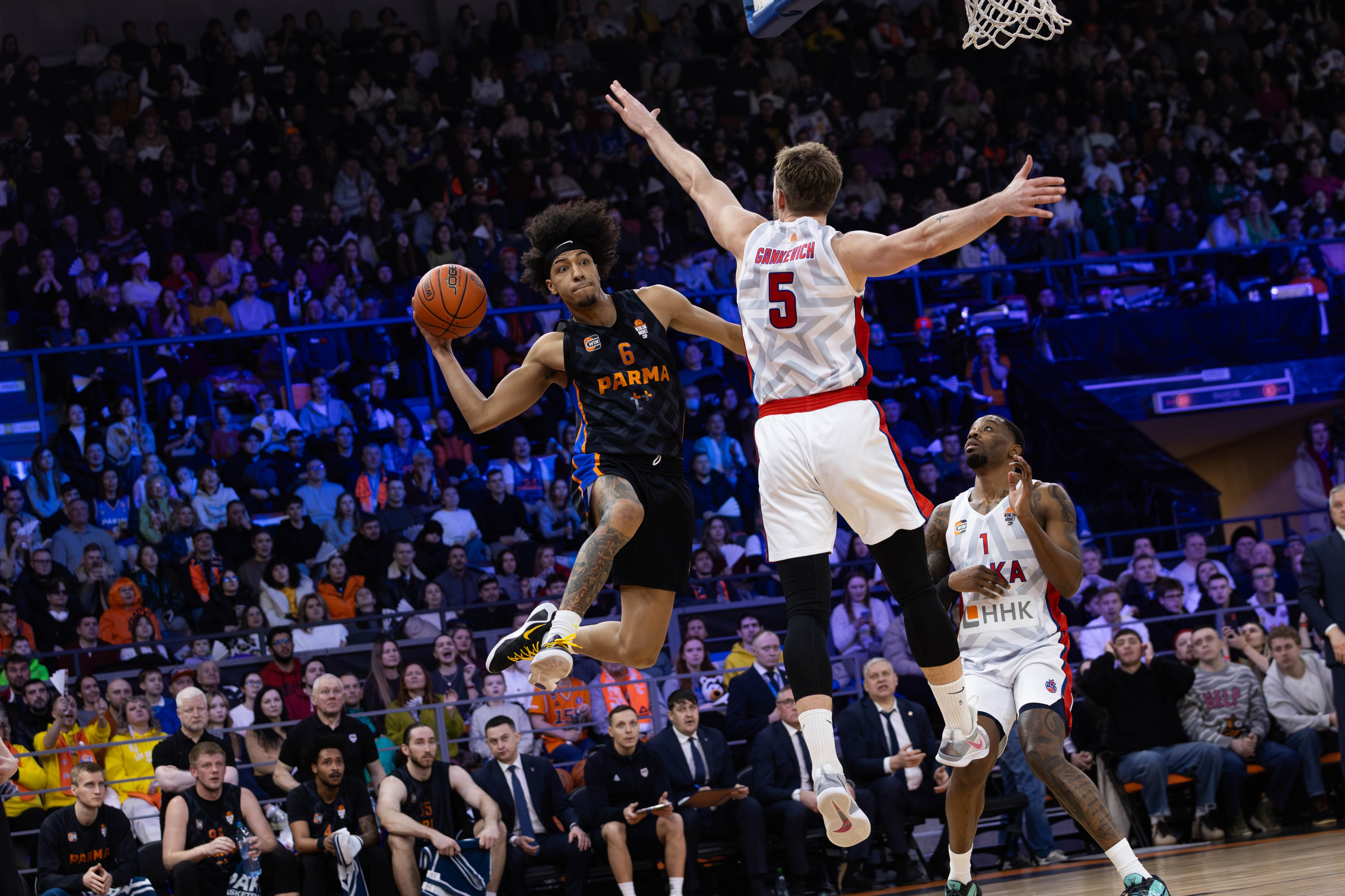 Баскетбол профессиональный. Репортажный и спортивный фотограф в г. Пермь Зильберг Павел