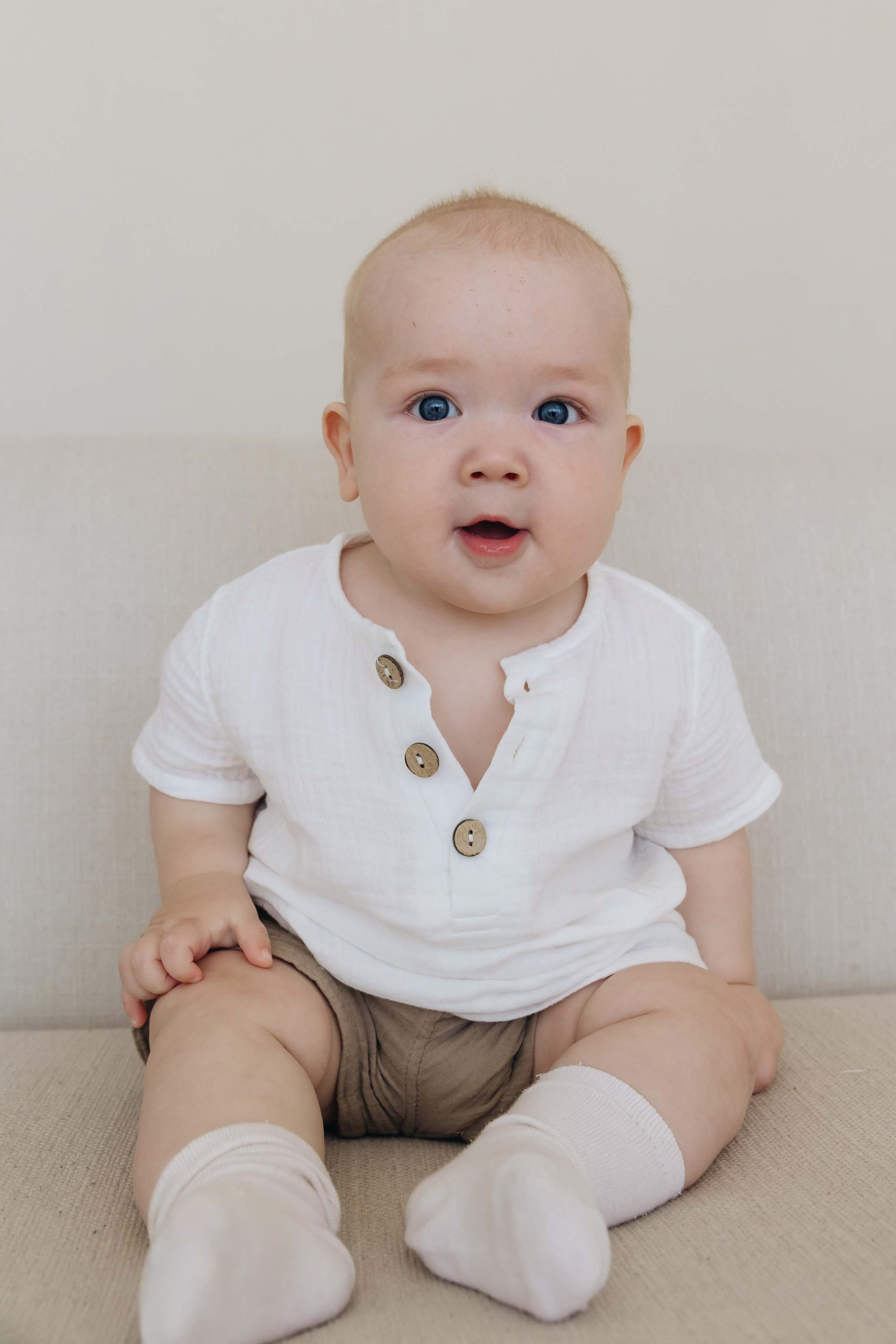 Семейная фотосессия в студии. Свадебный, семейный фотограф, контент съёмка. Екатеринбург. Елена Граф