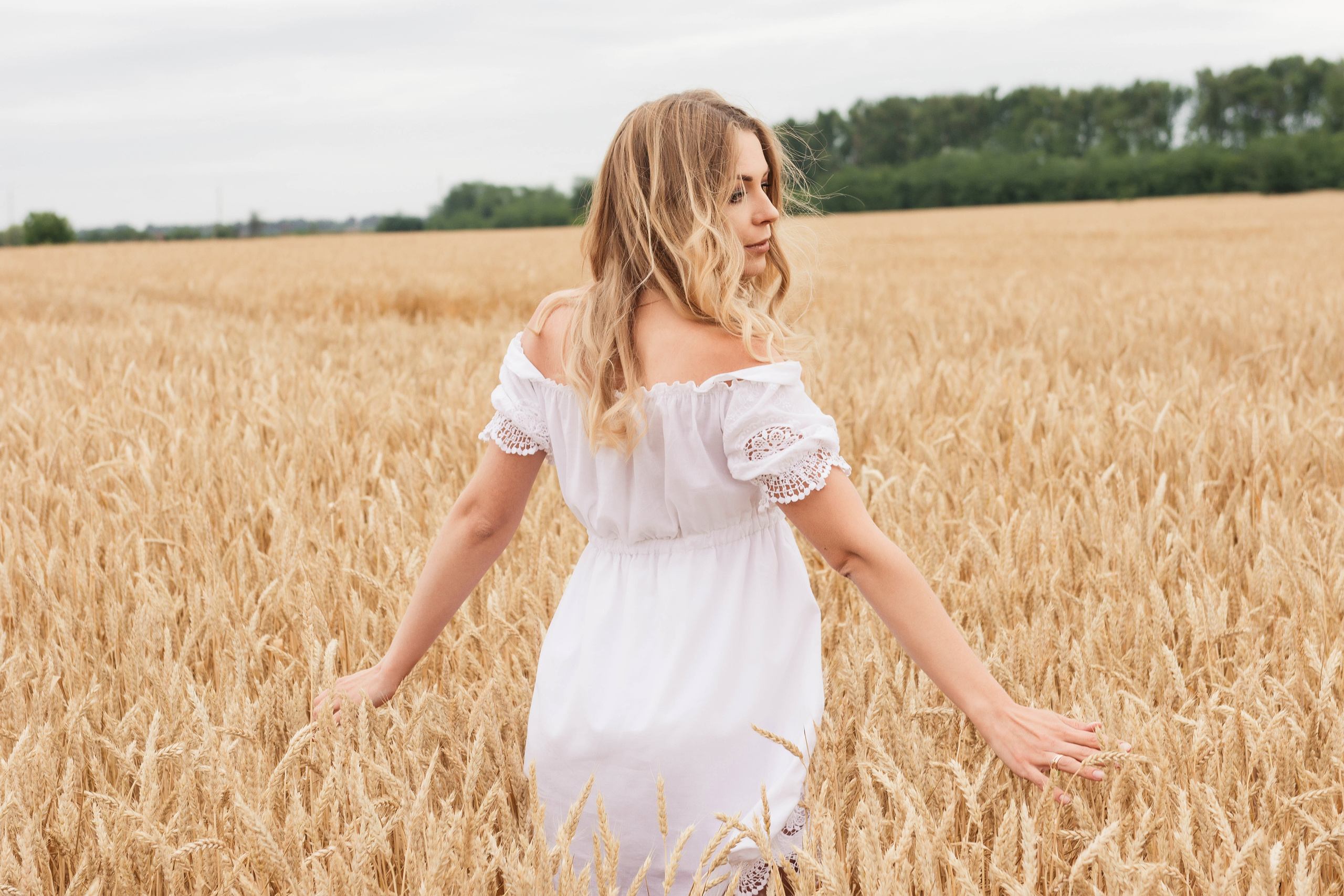 Ветер в волосах. Lifestyle фотограф