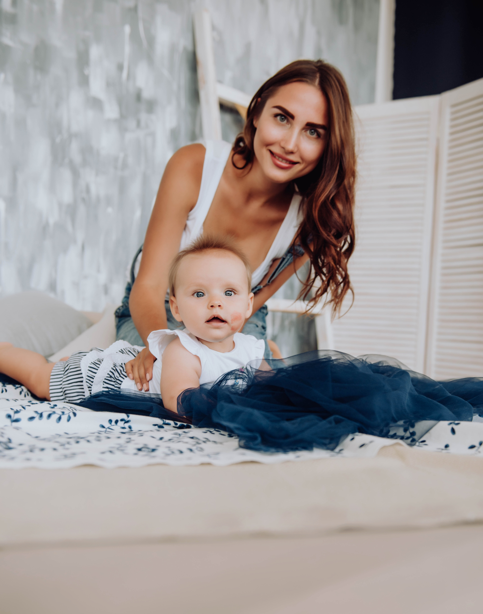 Mother and daughter. Lifestyle фотограф