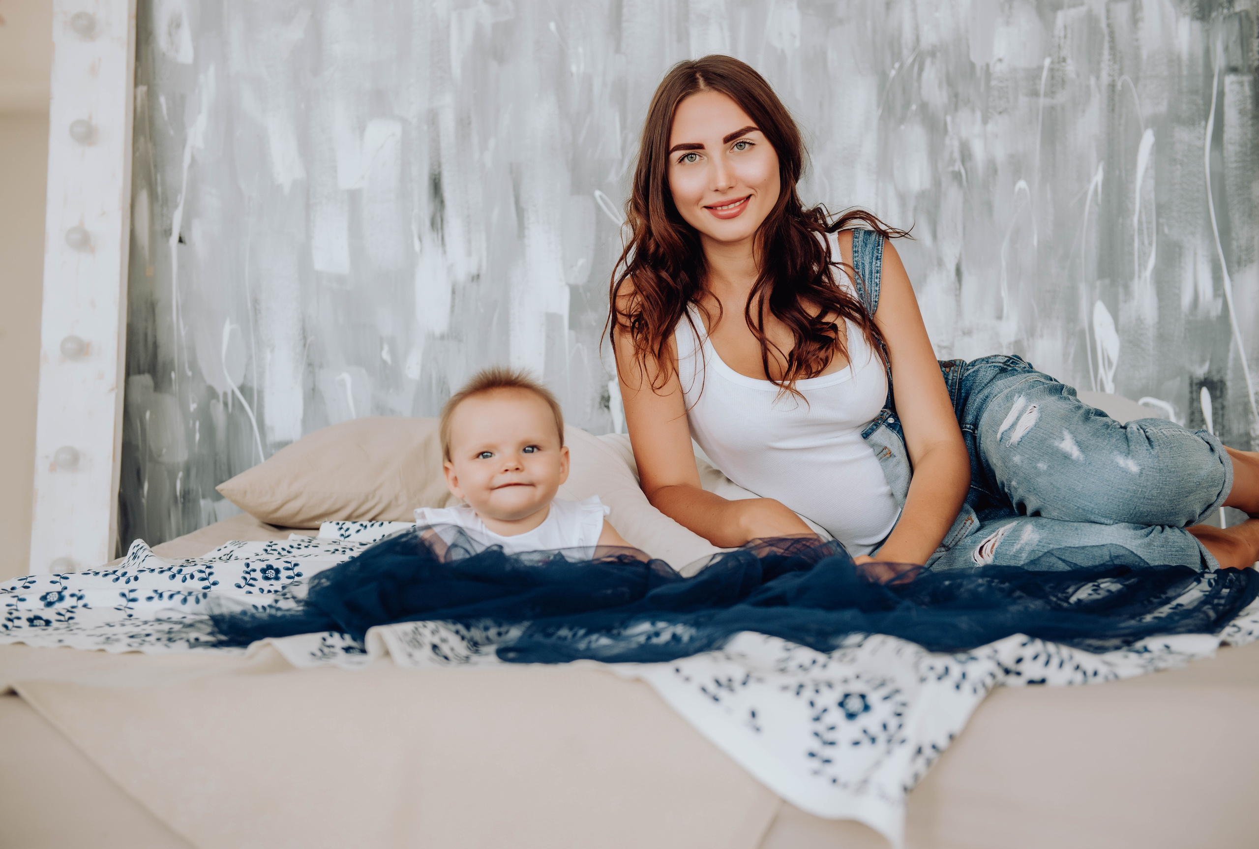Mother and daughter. Lifestyle фотограф