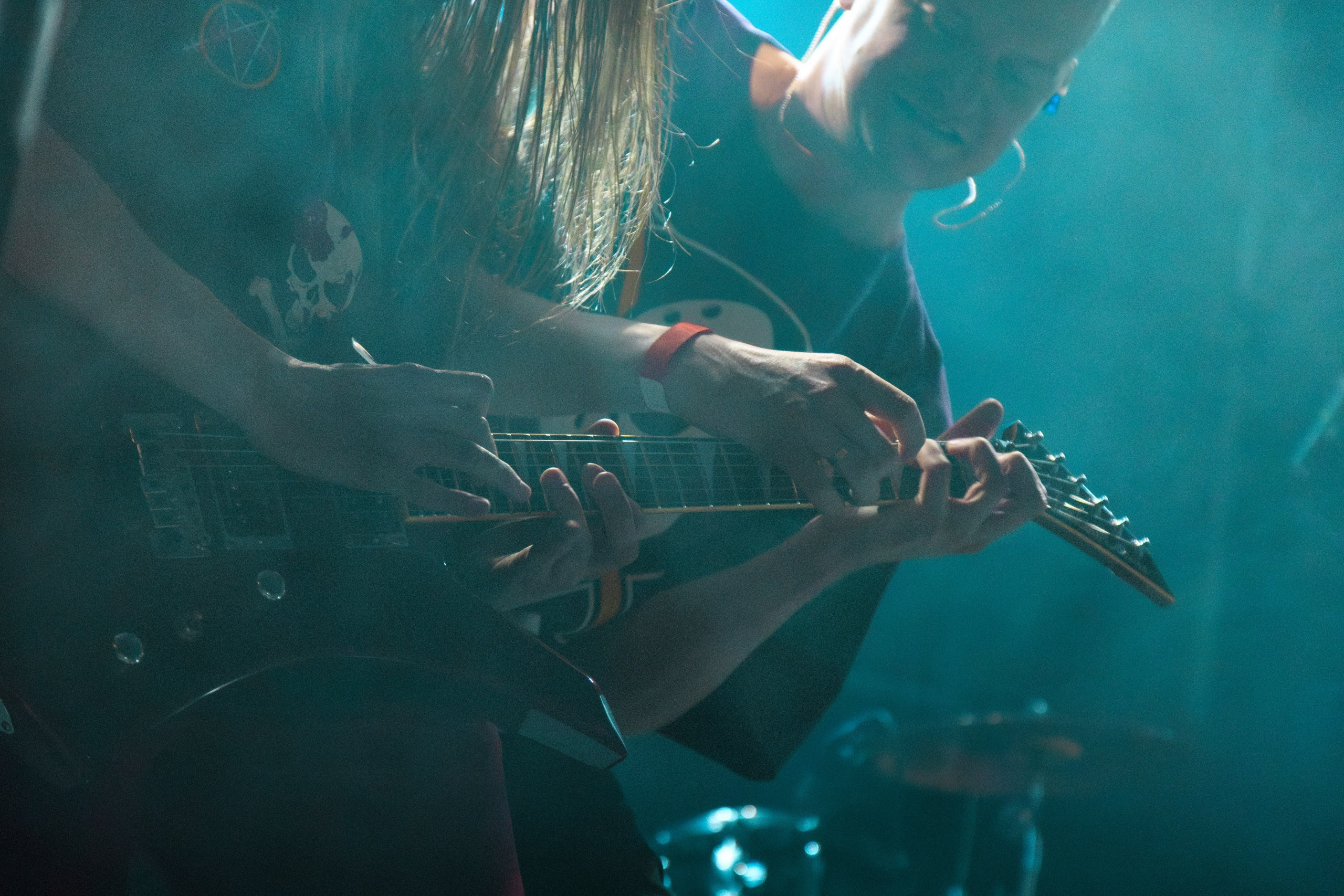 28.03.25 Oldскулы. Репортажный фотограф Екатеринбург | Яркий, качественный репортаж | Концерты, клубы, репортаж, праздники, корпоративы