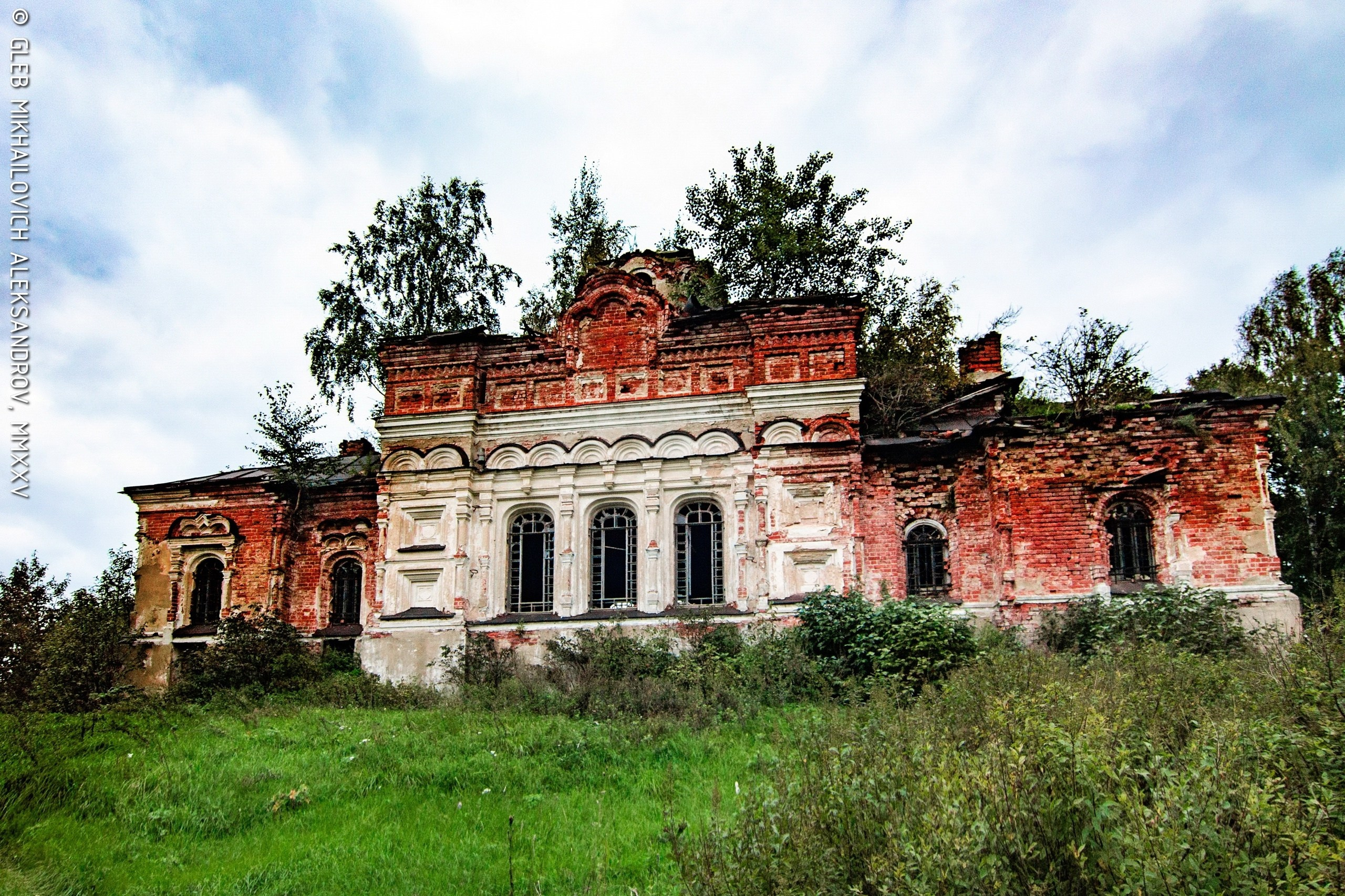 Бакунино (Овсецово). Храм Казанской иконы Божией Матери. Зодчество