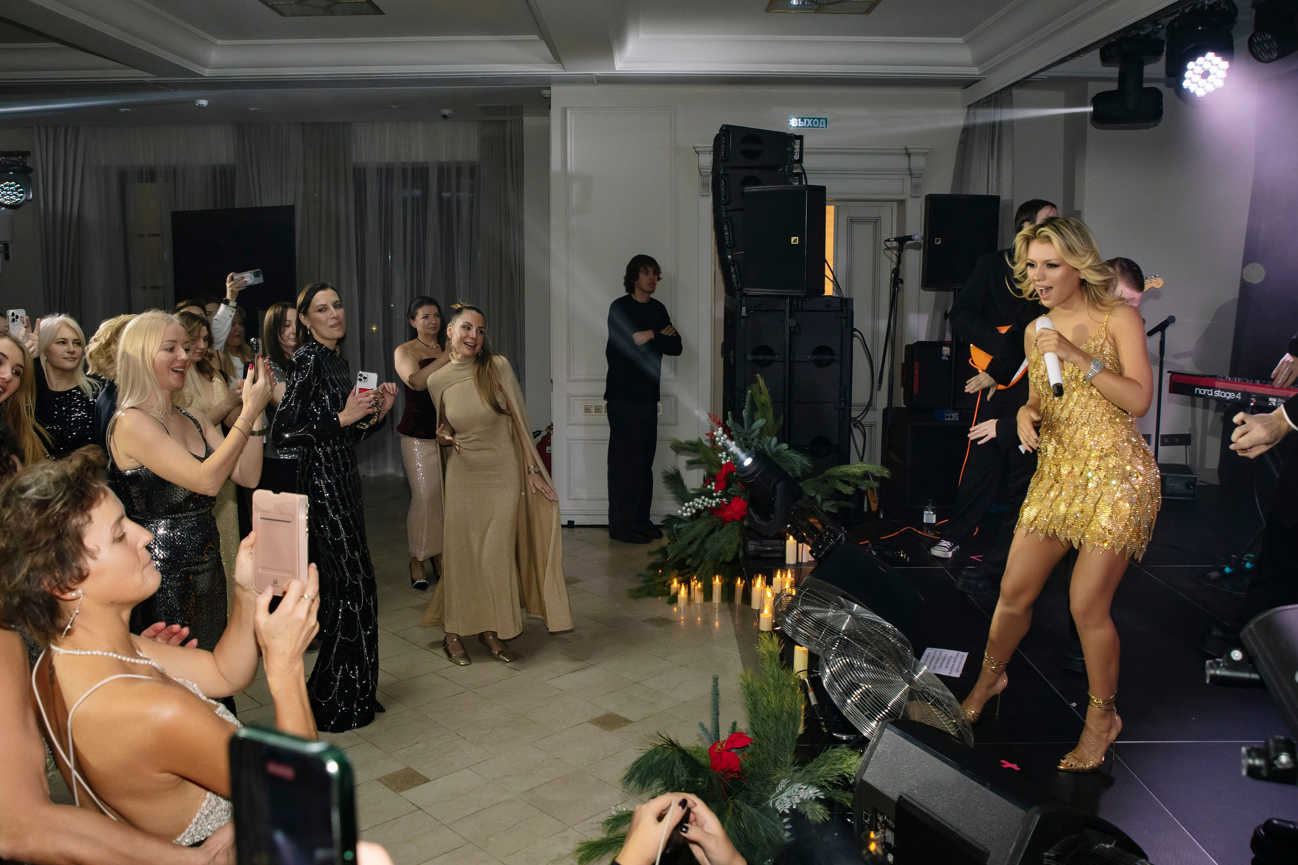 Дом Души с Анастасией Кичатовой. Профессиональный фотограф в Москве | Заказать фотосессию и съемку