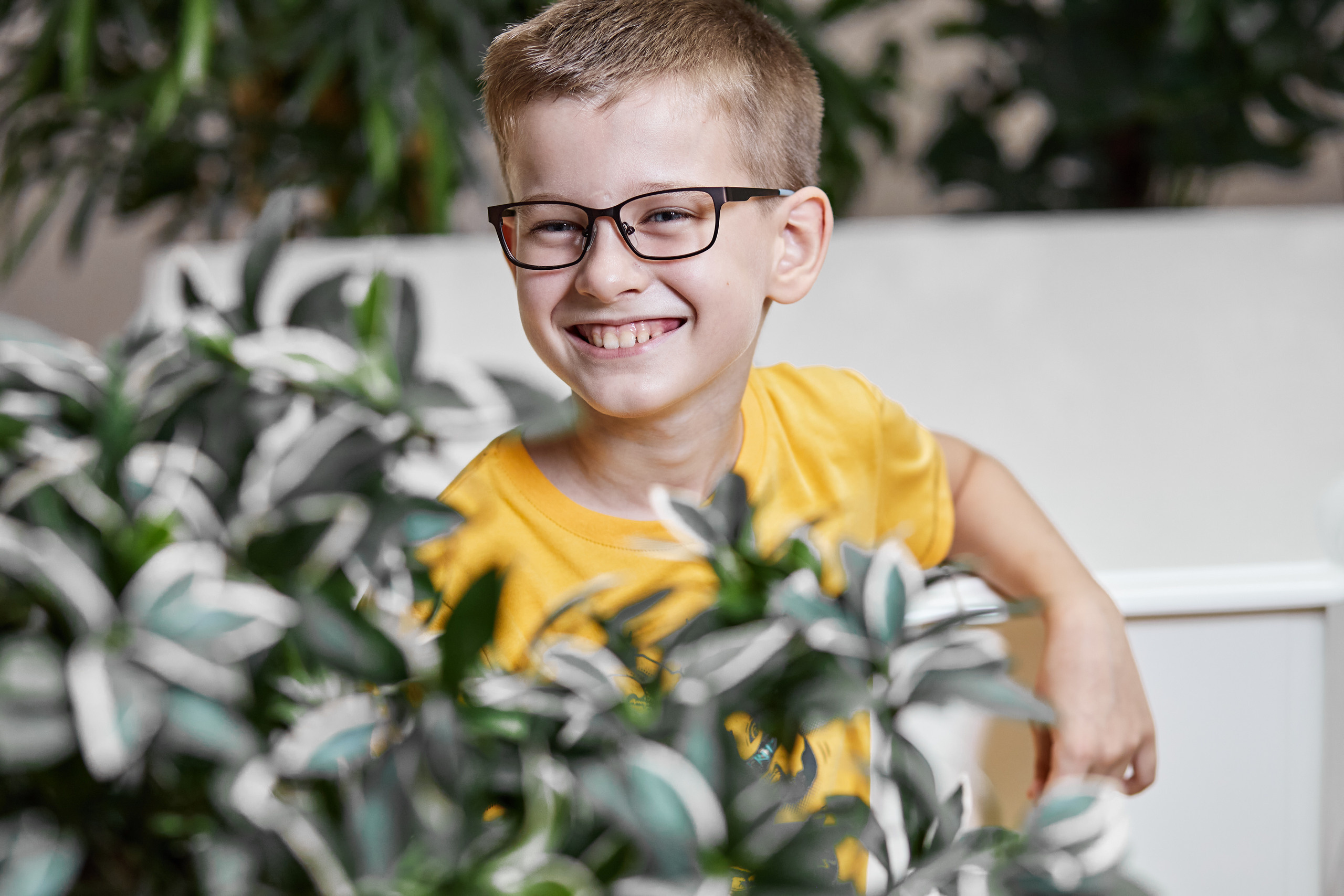 Контент для салона оптики ДиЛор. Портретный и предметный фотограф в Москве Курочкин Алексей