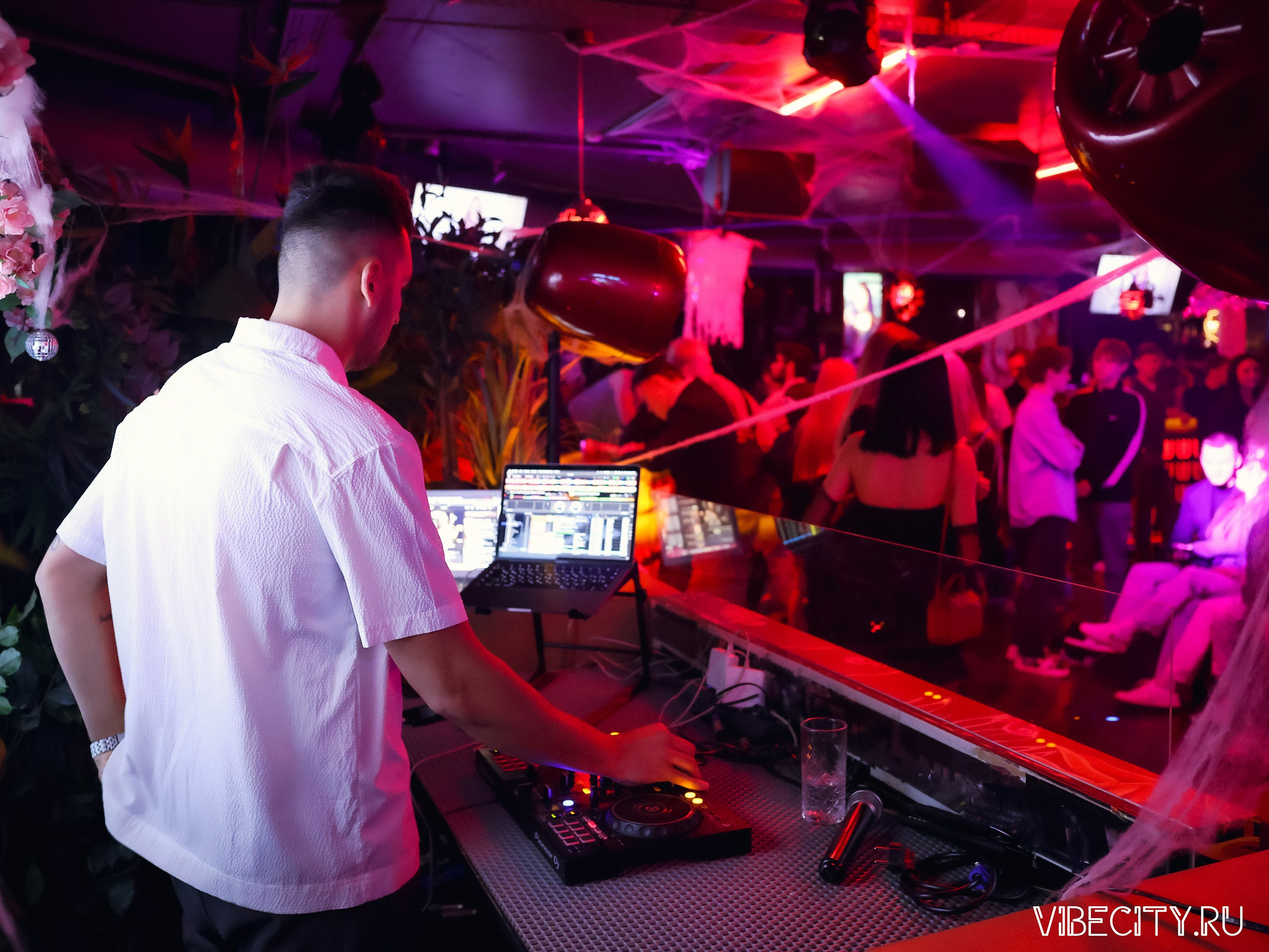 DOUBLE U. VIBECITY.RU Вайб Сити Ру Фоторепортажи Фотоотчеты Калининград