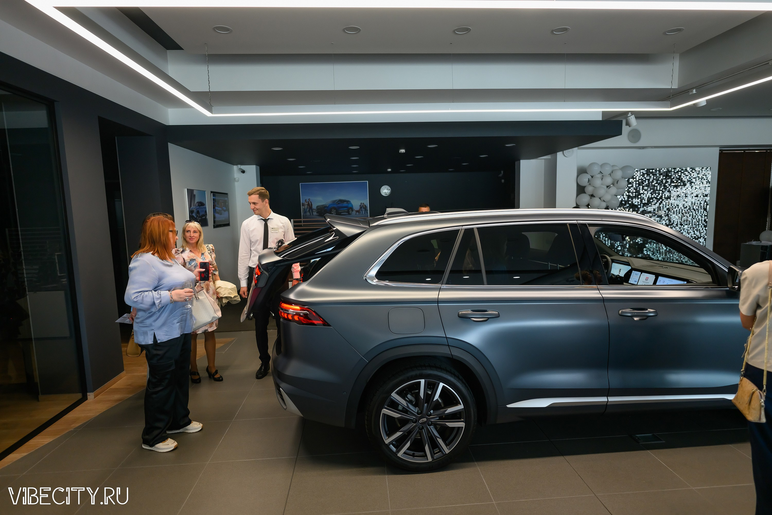Презентация Geely Manjaro. VIBECITY.RU Вайб Сити Ру Фоторепортажи Фотоотчеты Калининград