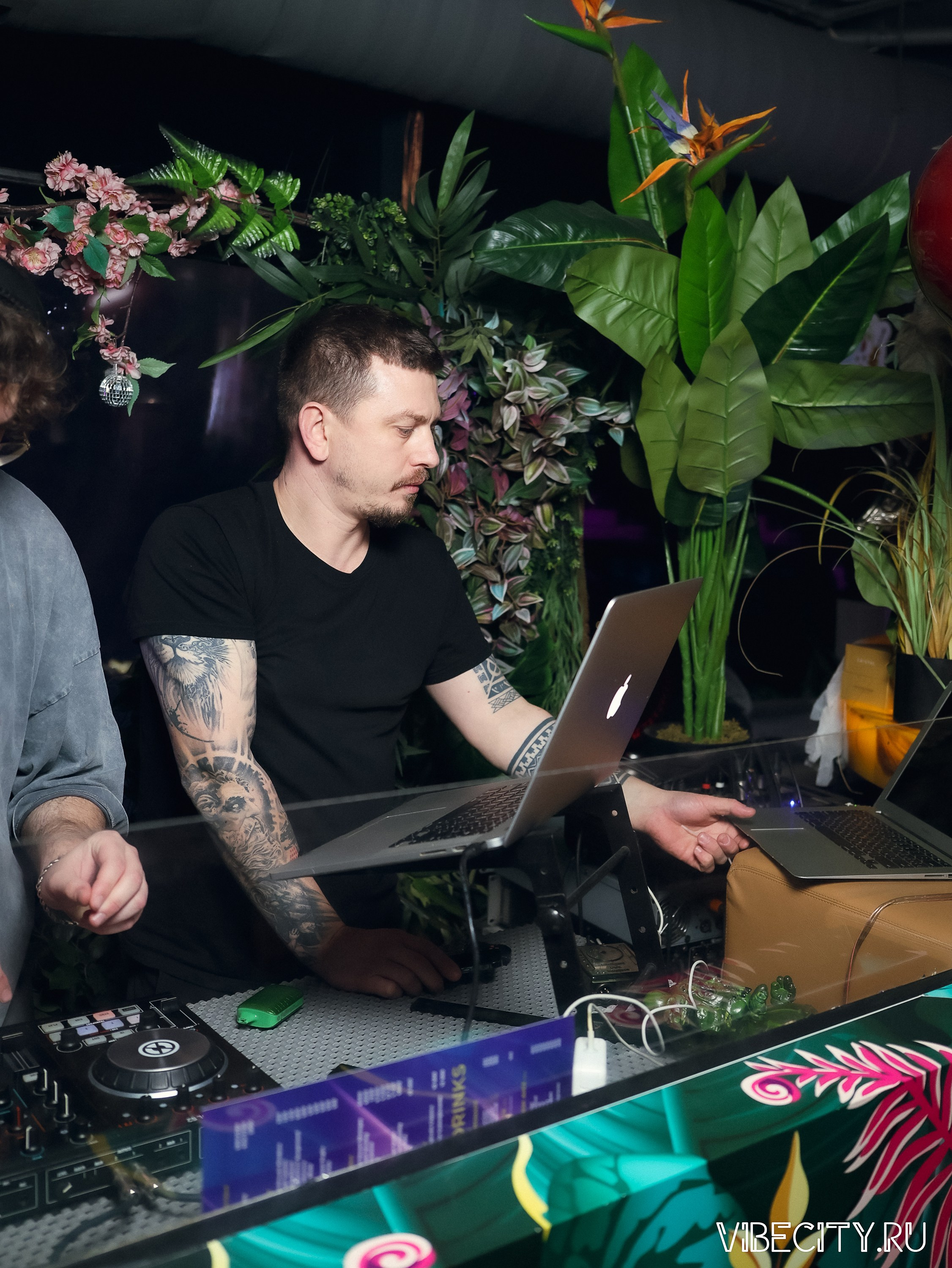 DOUBLE U. VIBECITY.RU Вайб Сити Ру Фоторепортажи Фотоотчеты Калининград