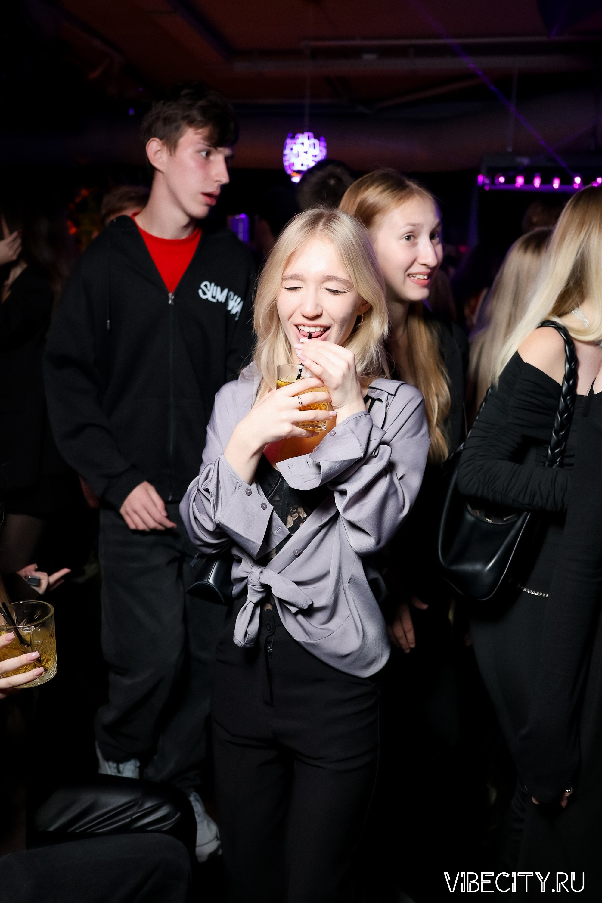 DOUBLE U. VIBECITY.RU Вайб Сити Ру Фоторепортажи Фотоотчеты Калининград