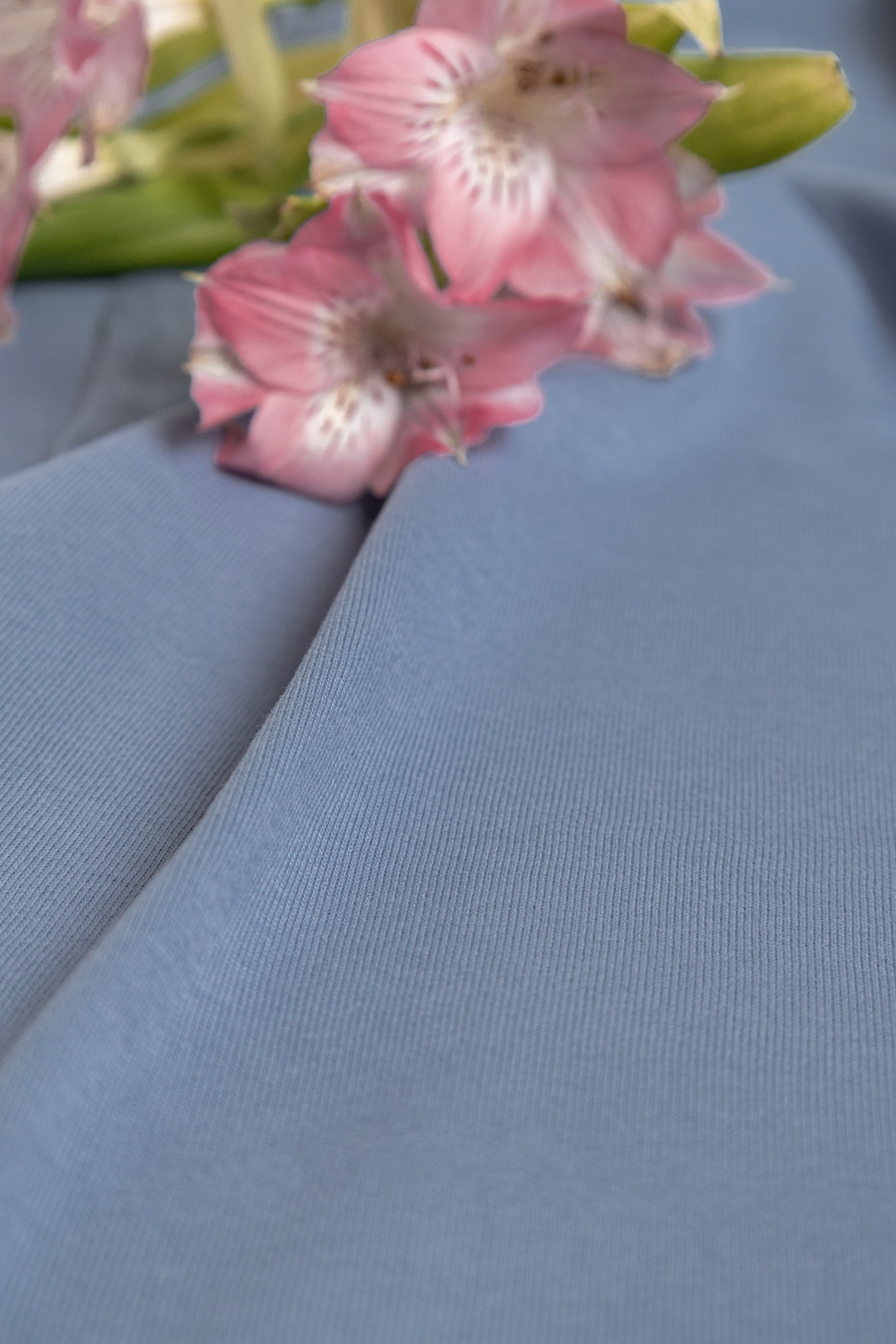 Фотографии изделий из ткани. Предметный фотограф в Москве и Московской области