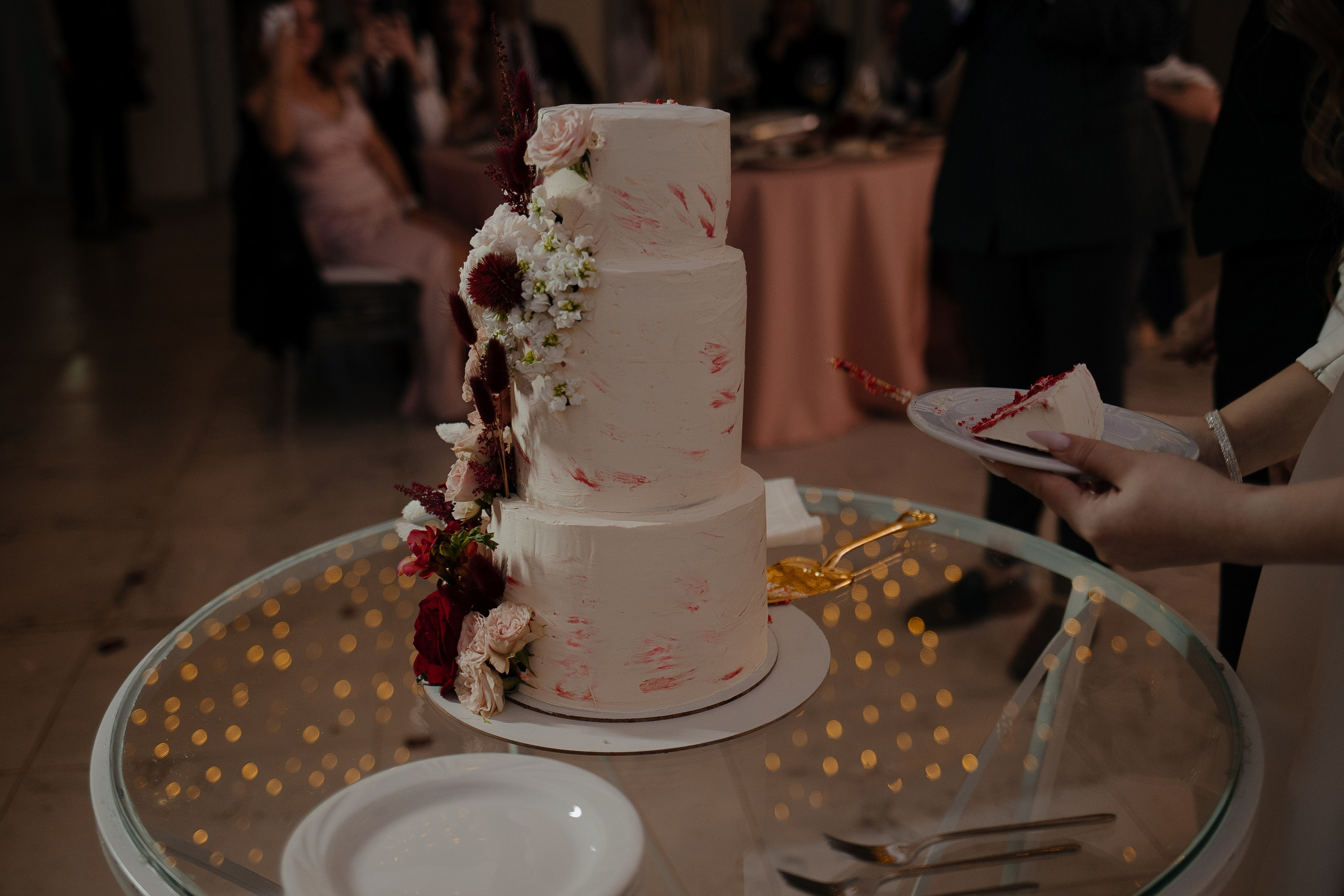 24.08.2024. RETOUCH-HOUSE