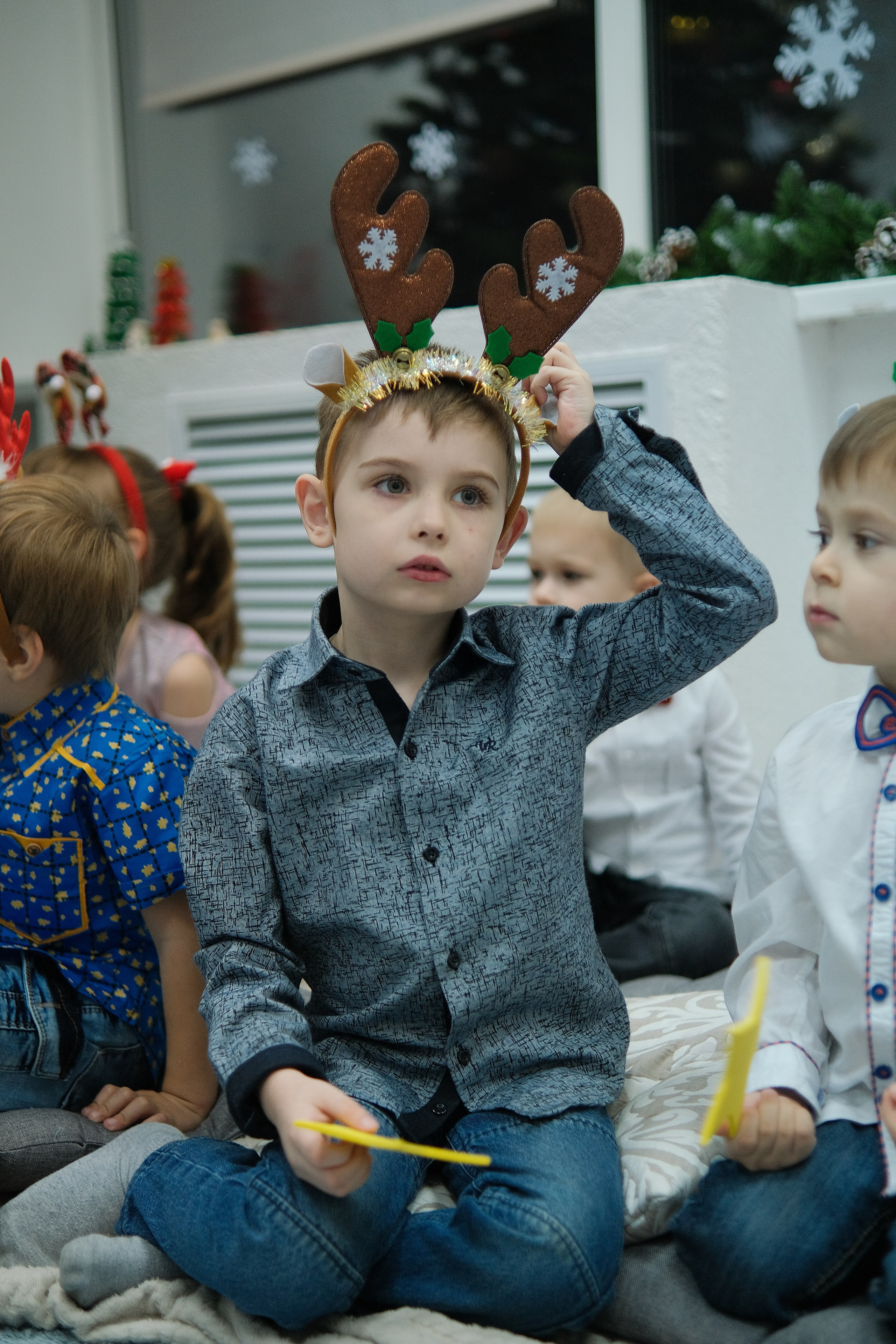 Мир знаний (Новогодний утренник). Serg_film