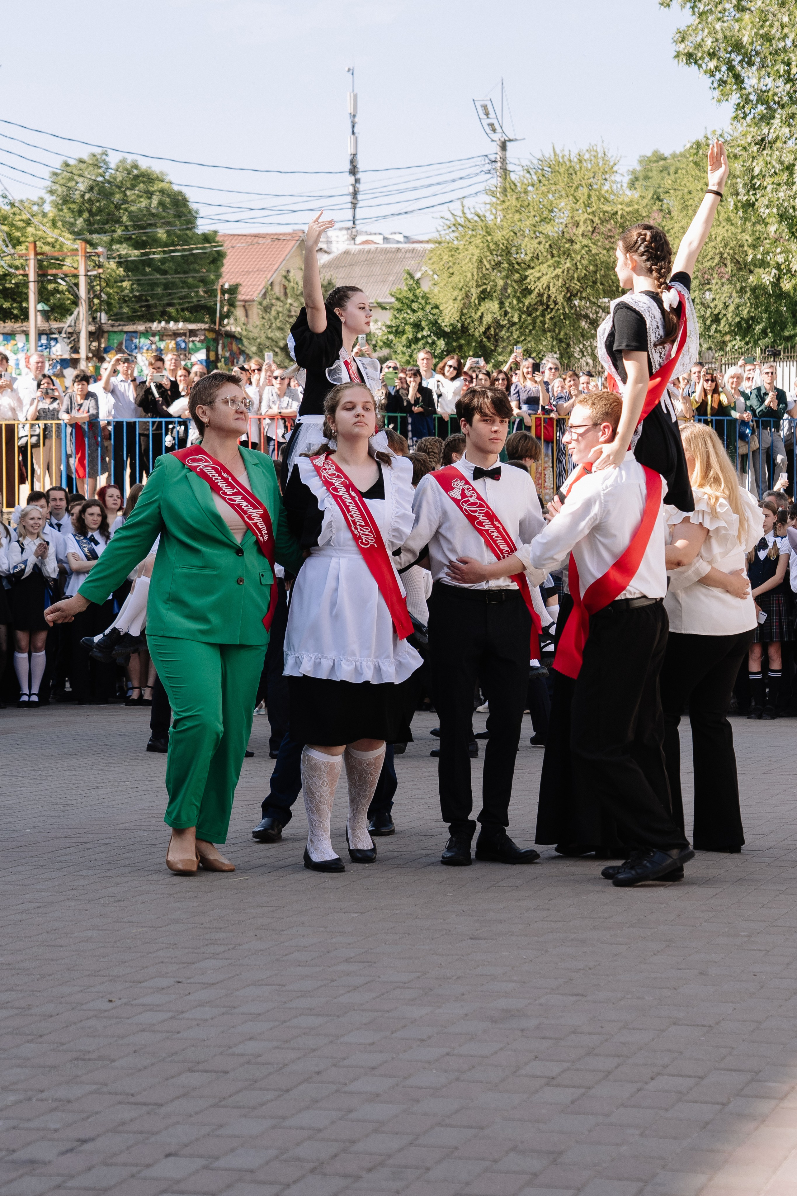11 класс 40 школа. Выпускные альбомы Натальи Бутко: Новороссийск, Анапа, Геленджик