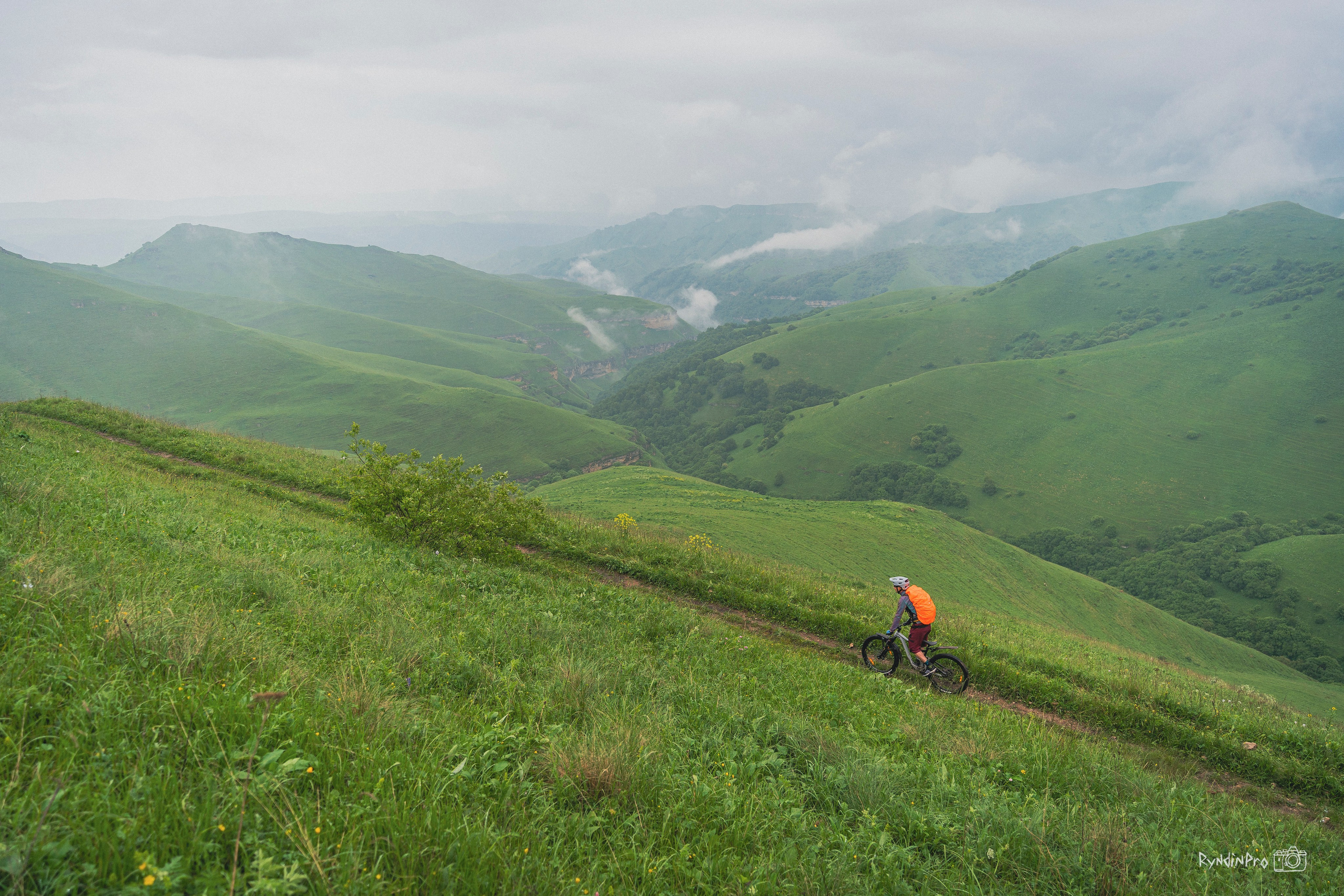 Велотур Худес и плато Канжол 08.06.24 Ковальтур. Репортажный фотограф в Краснодаре Рындин Дмитрий