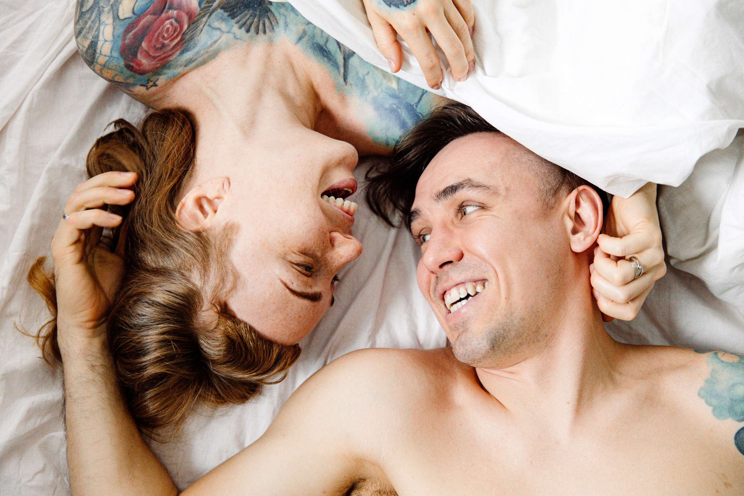 Трое в кровати не считая Джози и кота