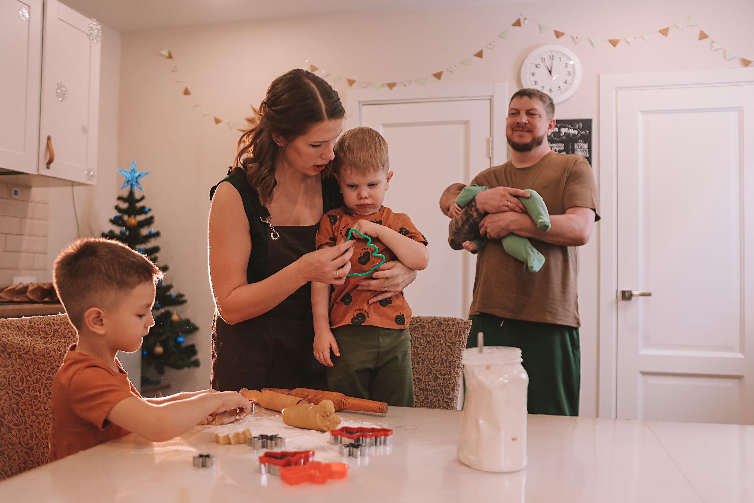 Команда. Семейный фотограф Тюмень, фотограф на роды Салмина Мария