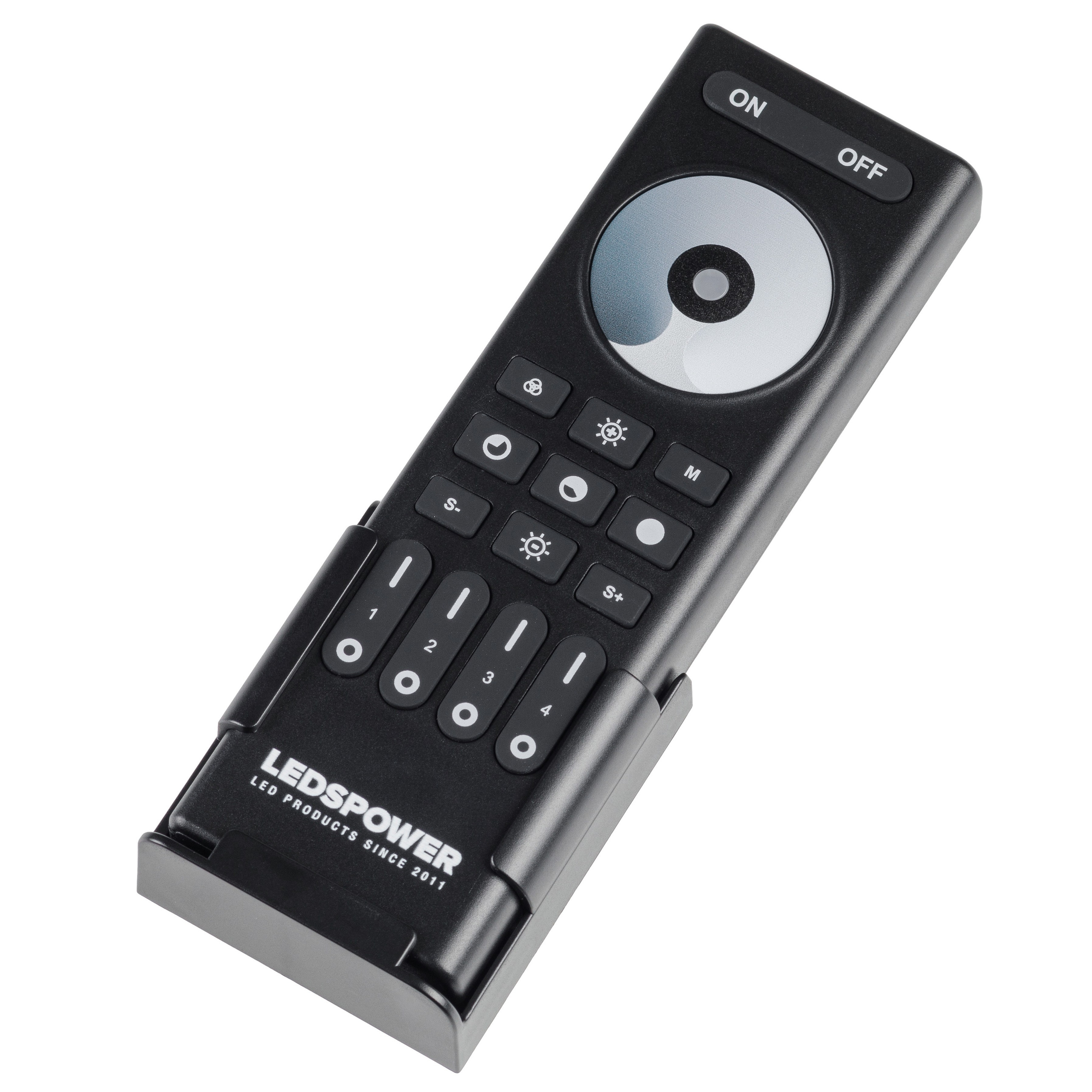 На белом для маркетплейсов и каталогов. Предметный фотограф Александр Трузян