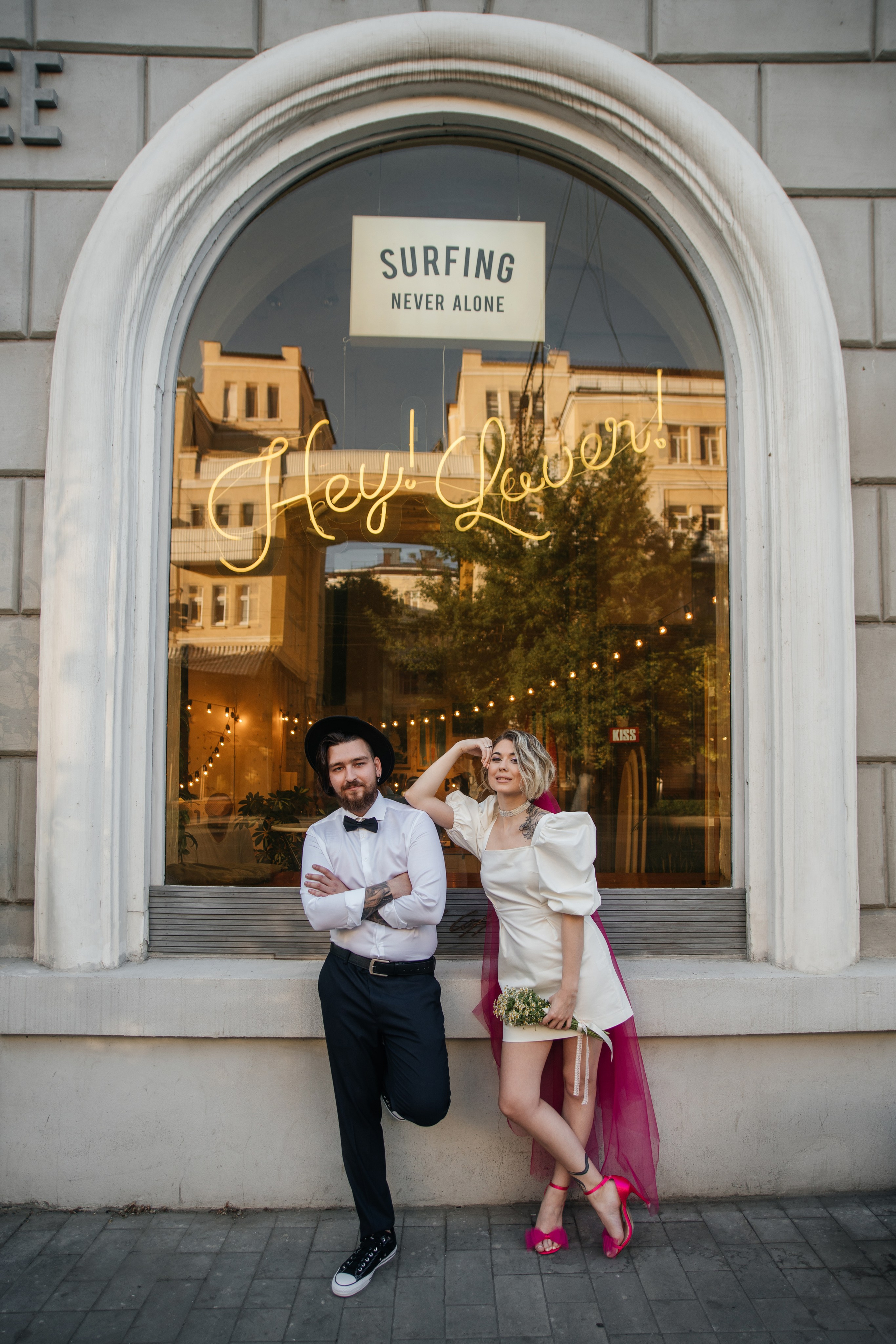 Свадебная прогулка по городу. Денис и Кристина. Свадебный и семейный фотограф Надежда Соловьева