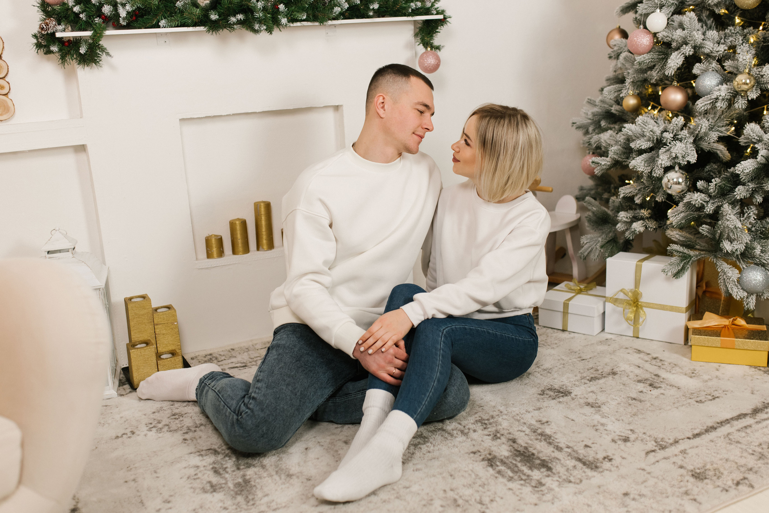 Диана и Глеб долгожданная встреча Новый год с семьей. Семейный фотограф в городе Мегион и Нижневартовск Дзюба Татьяна