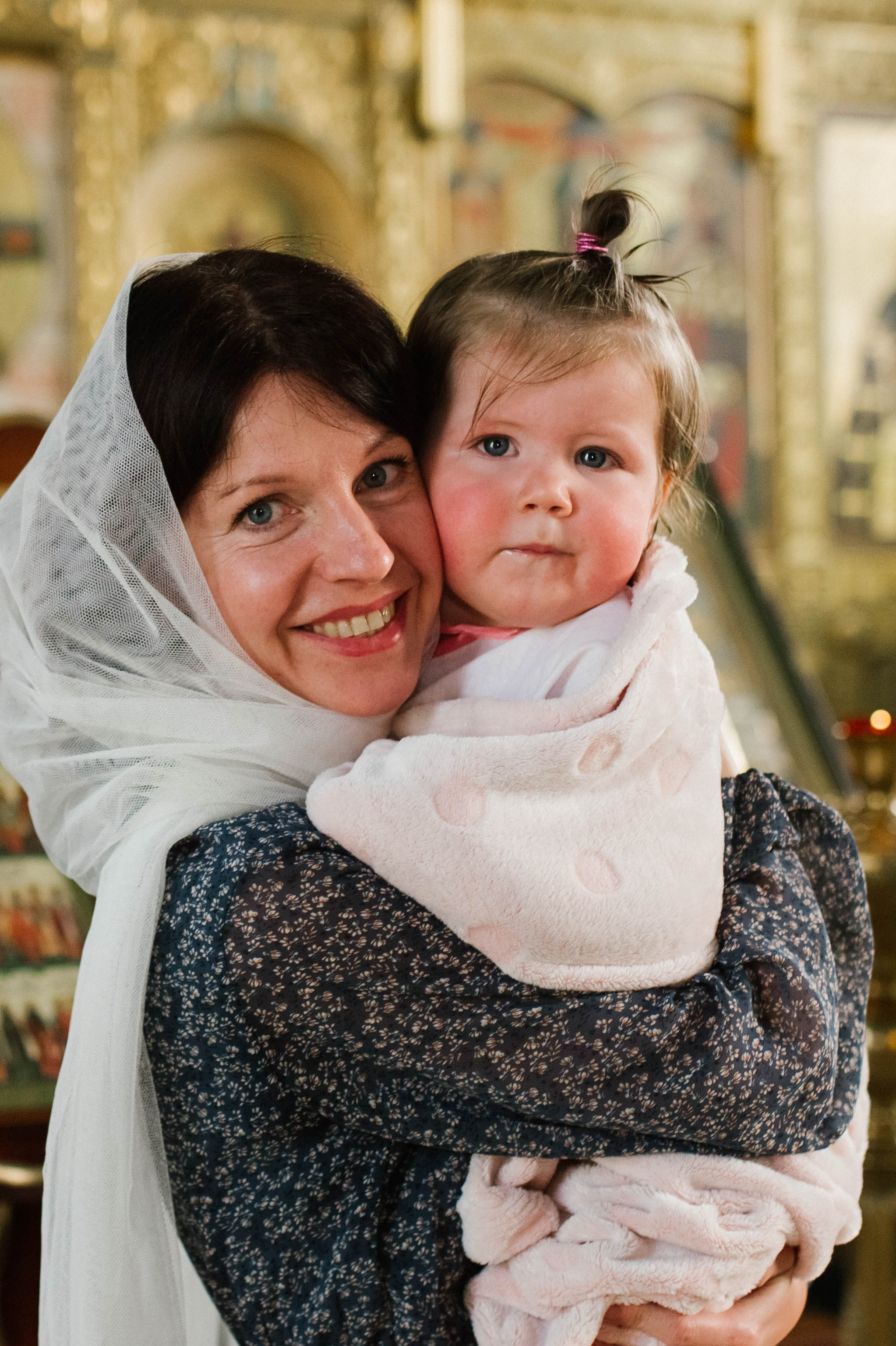 Крестины Киры. Семейный фотограф в городе Мегион и Нижневартовск Дзюба Татьяна
